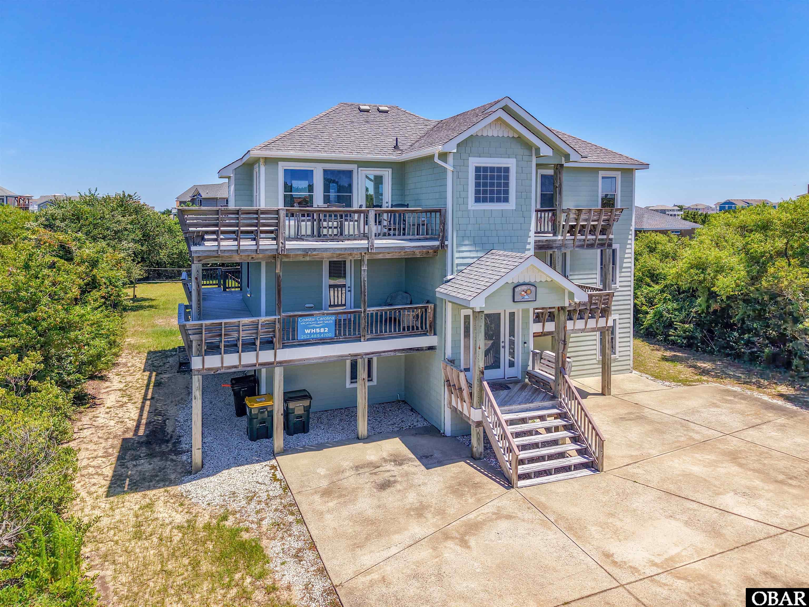 835 Corolla Drive — photo