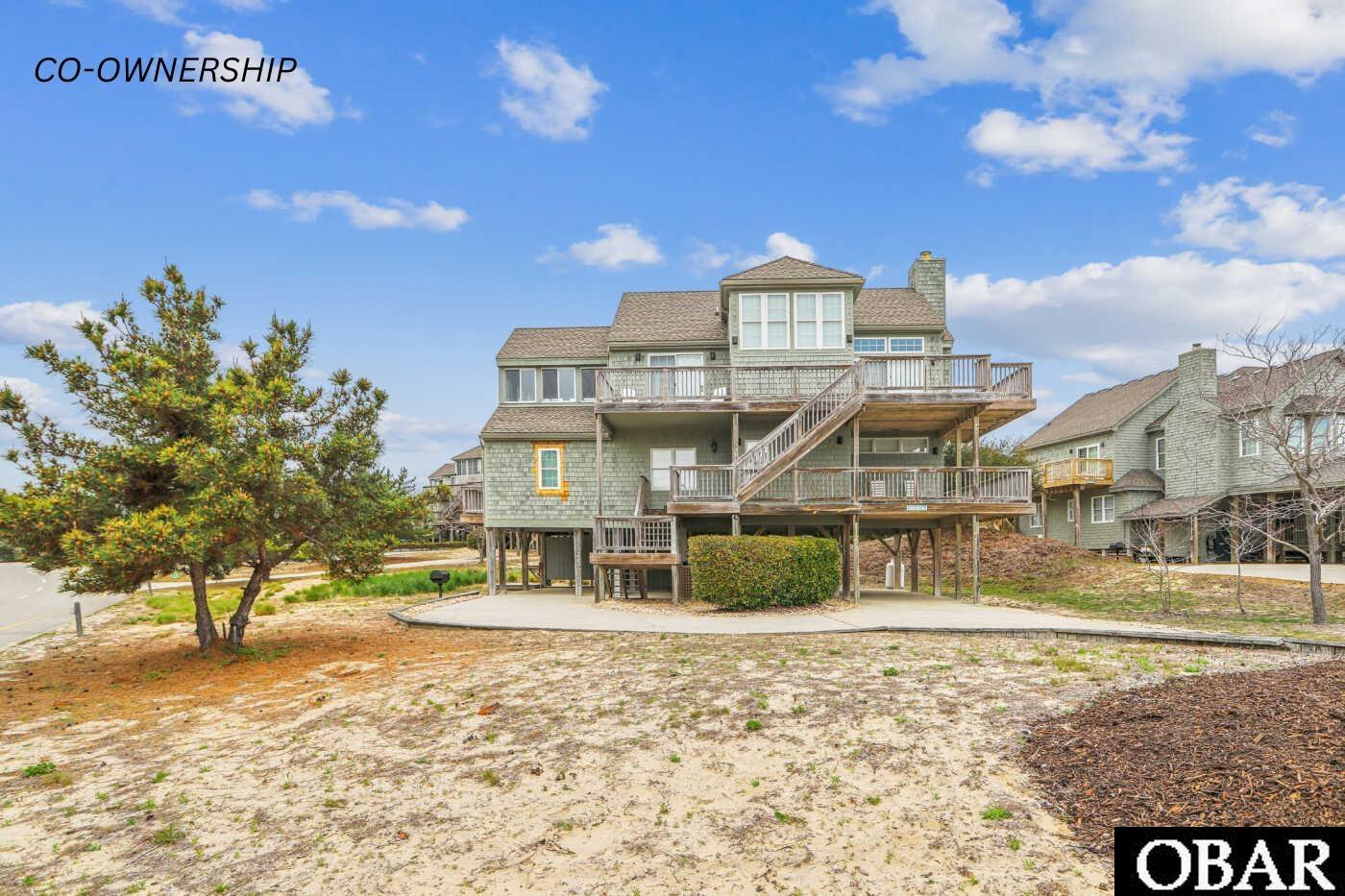 112 Mainsail Court — photo