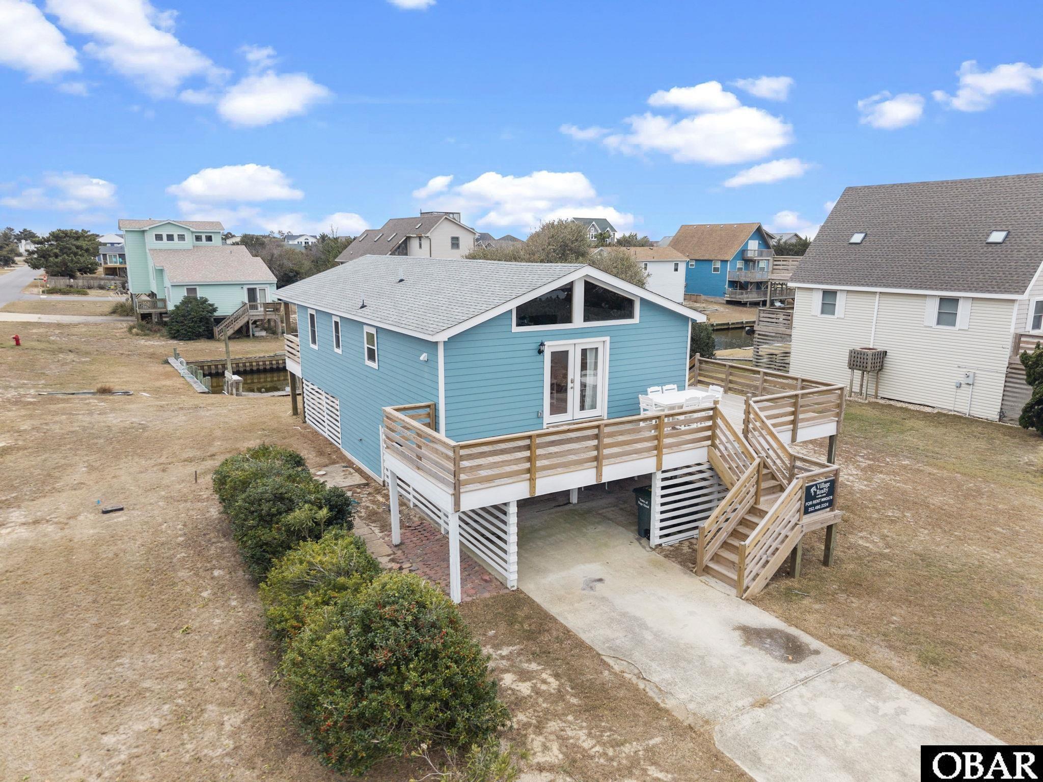 201 W Tarpon Court — photo