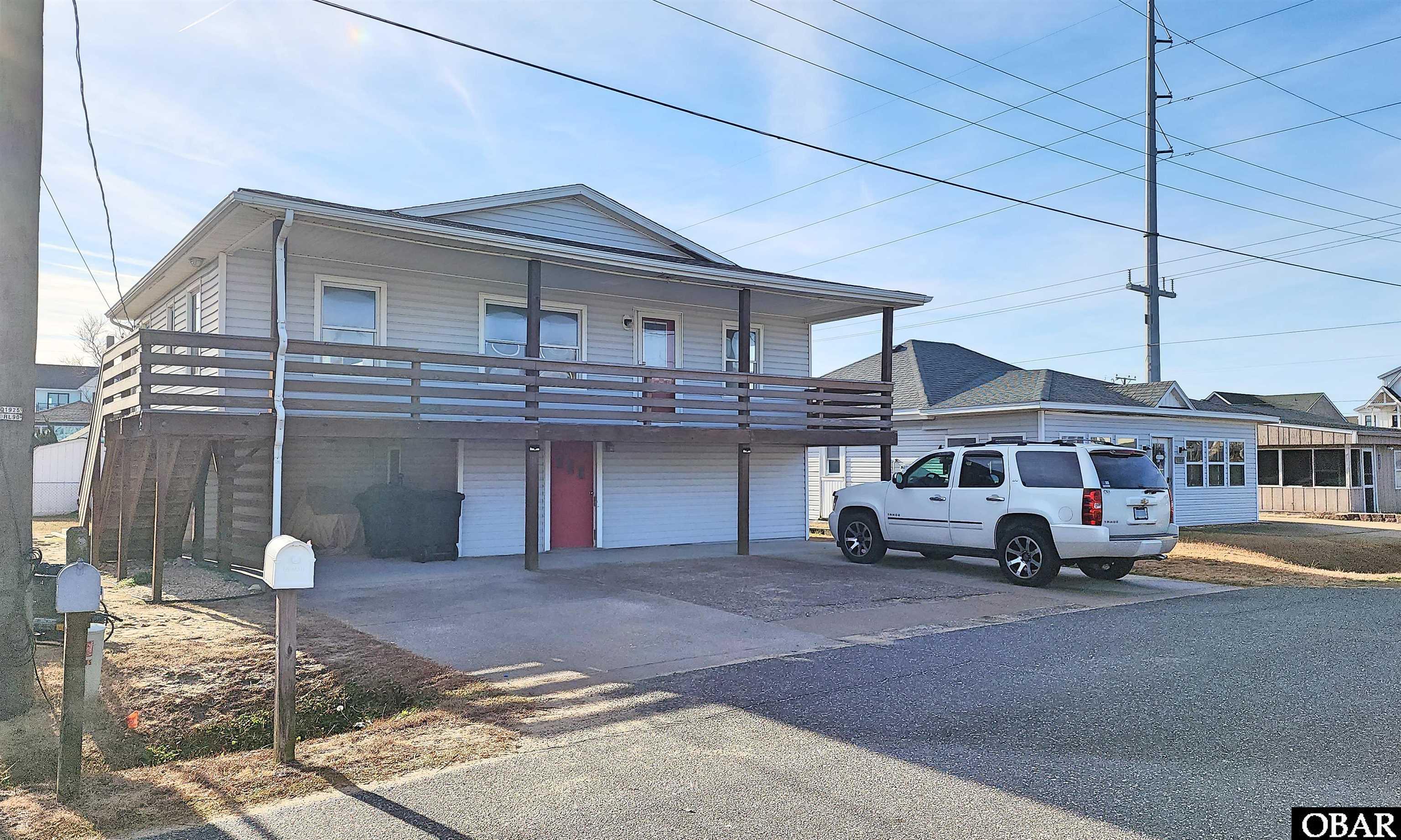 105 Charlotte Street — photo
