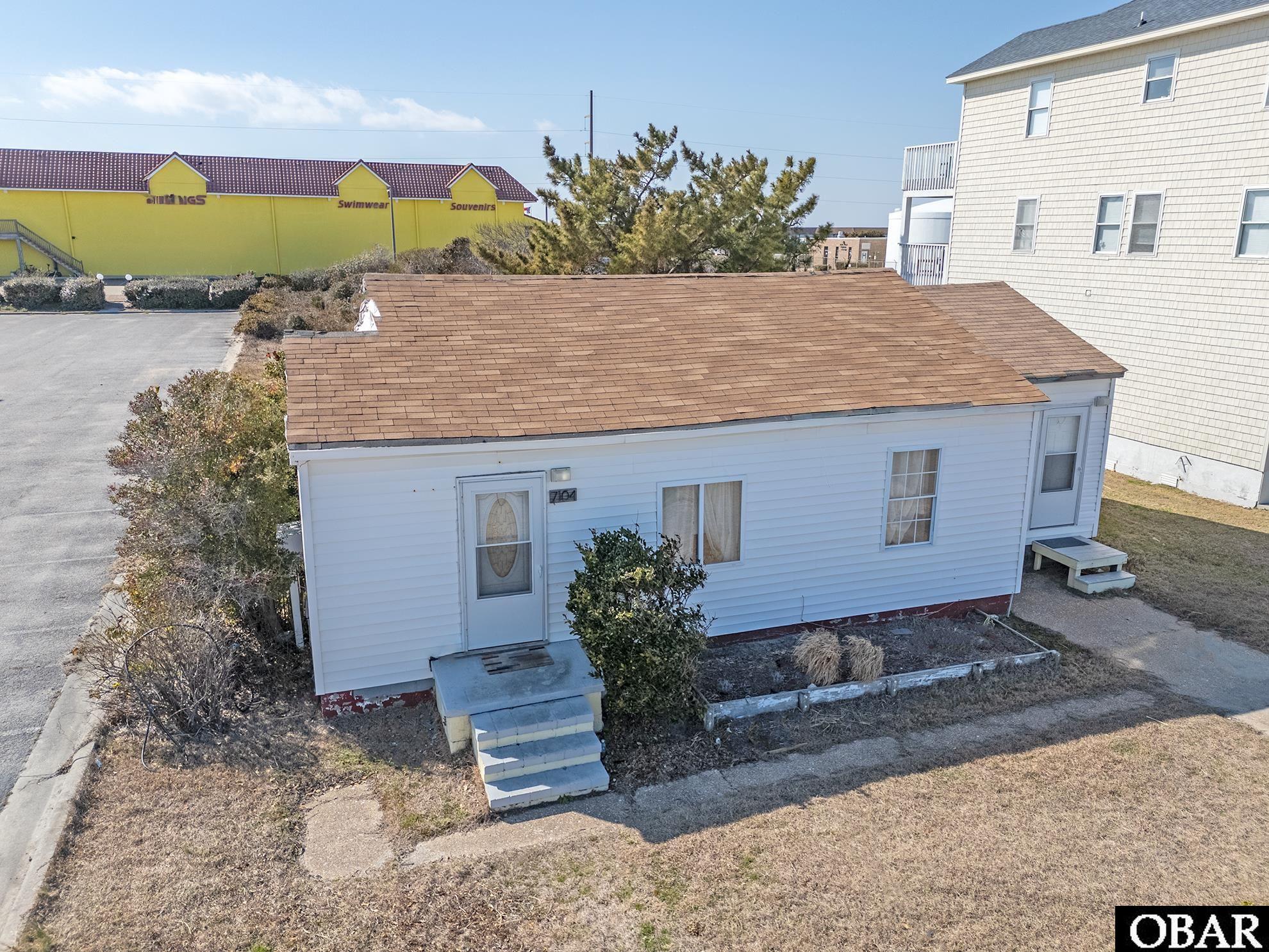 7104 S Virginia Dare Trail — photo