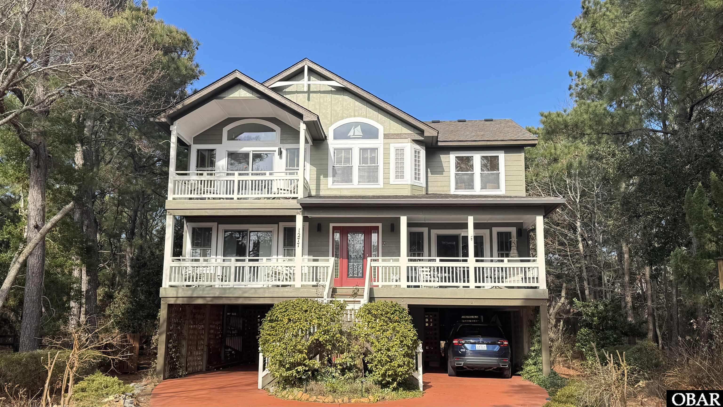 1277 N Lake Court — photo