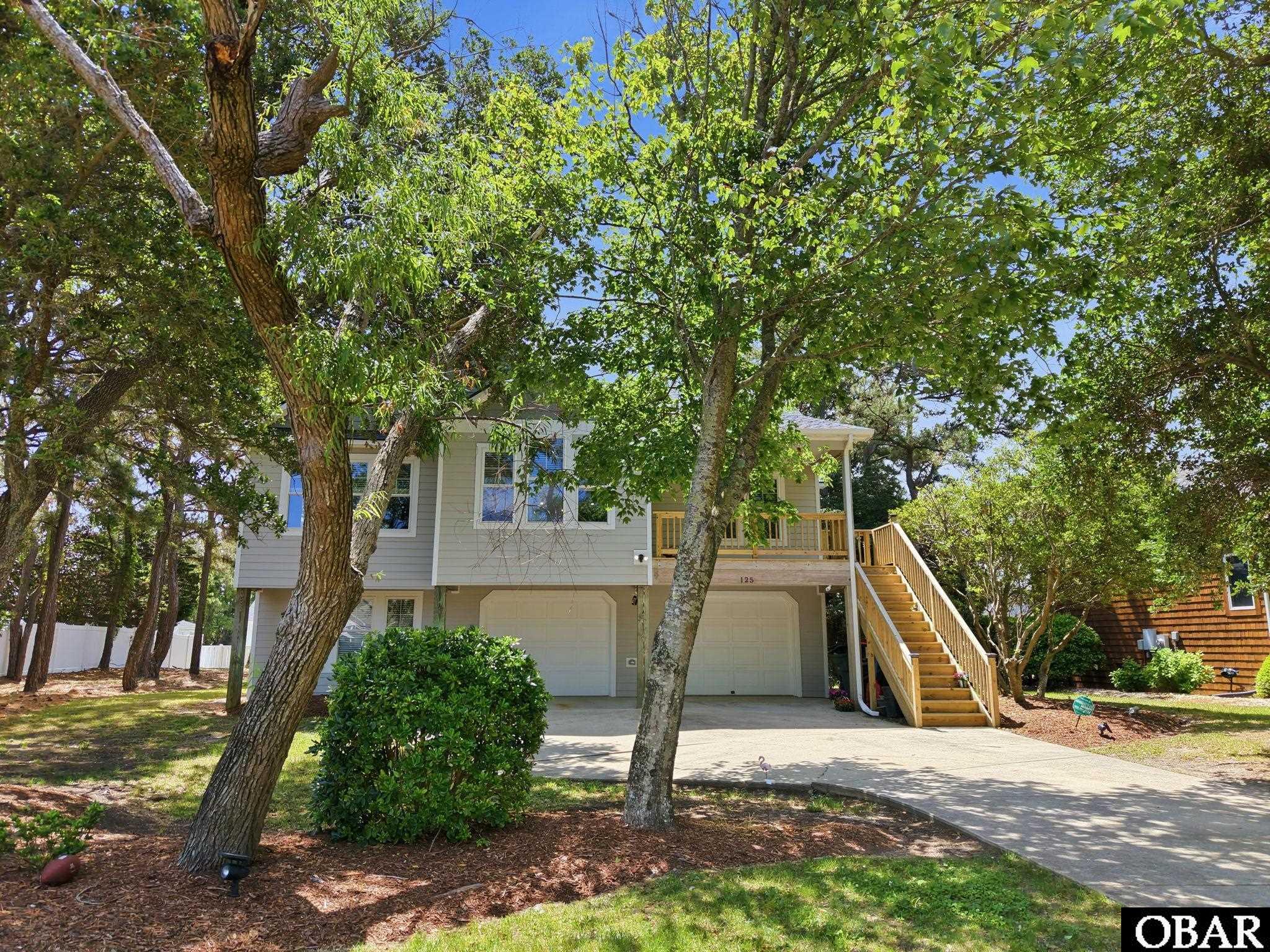 125 W Oak Knoll Drive — photo
