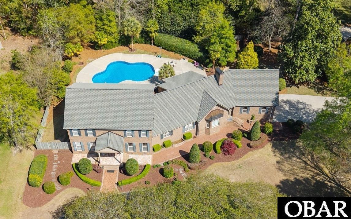120 Robin Road — photo