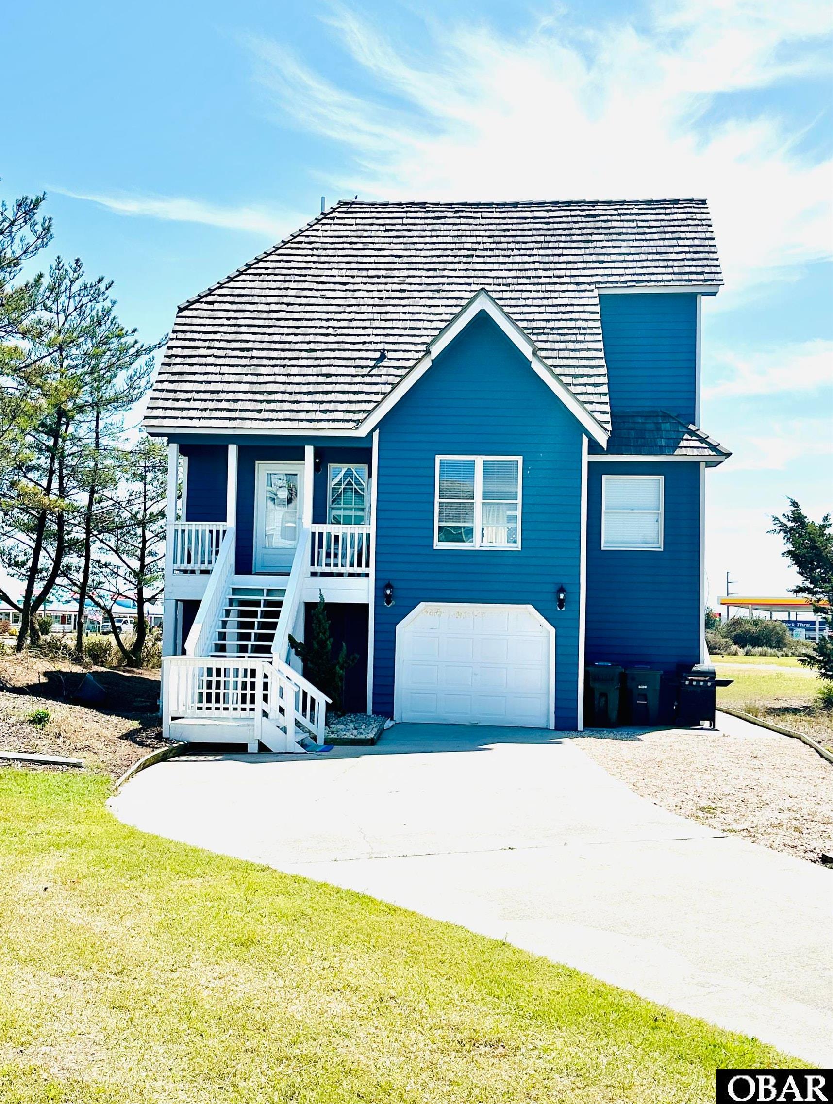 109 W Bay Winds Court — photo