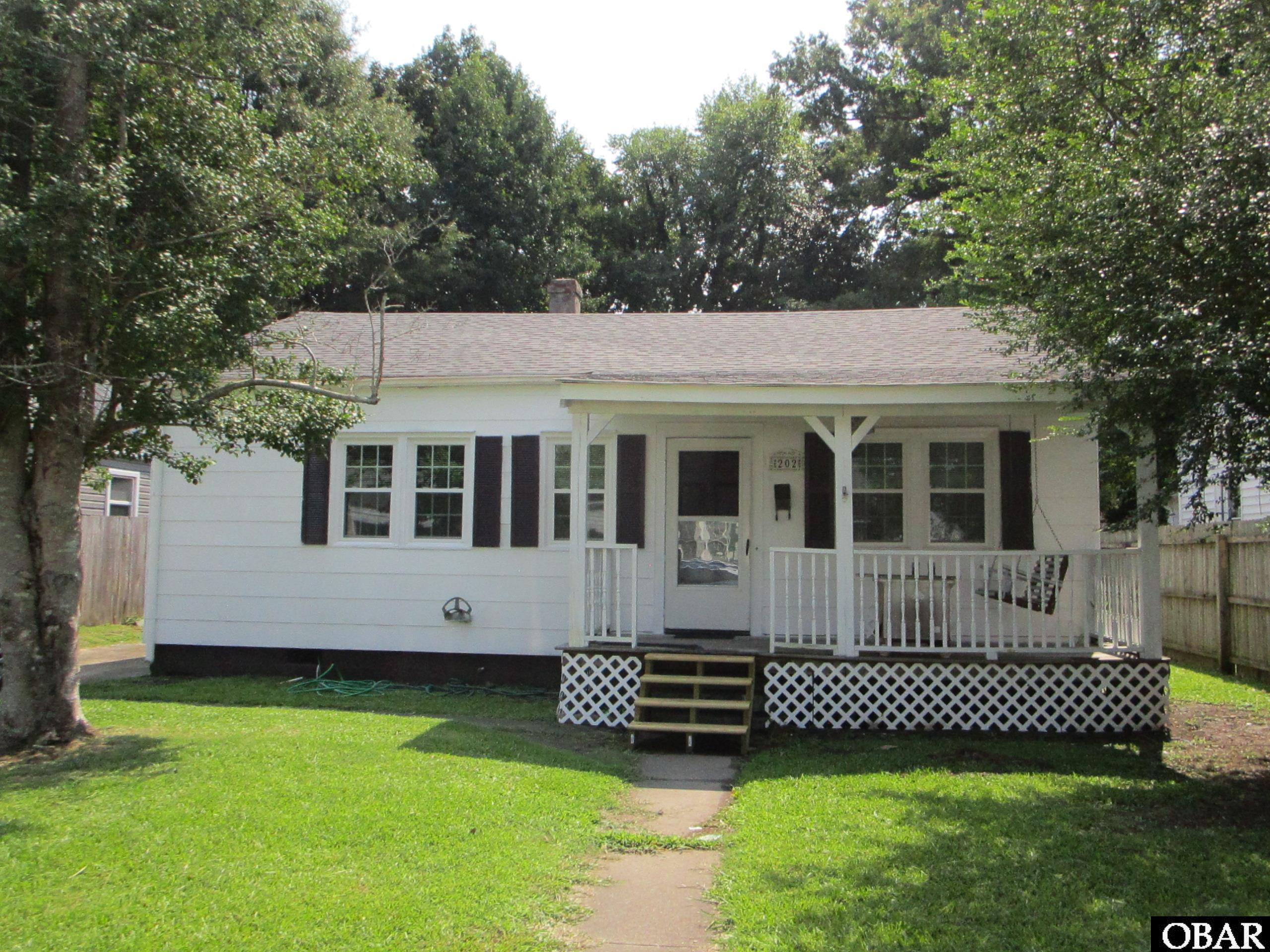 202 Harrell Street — photo