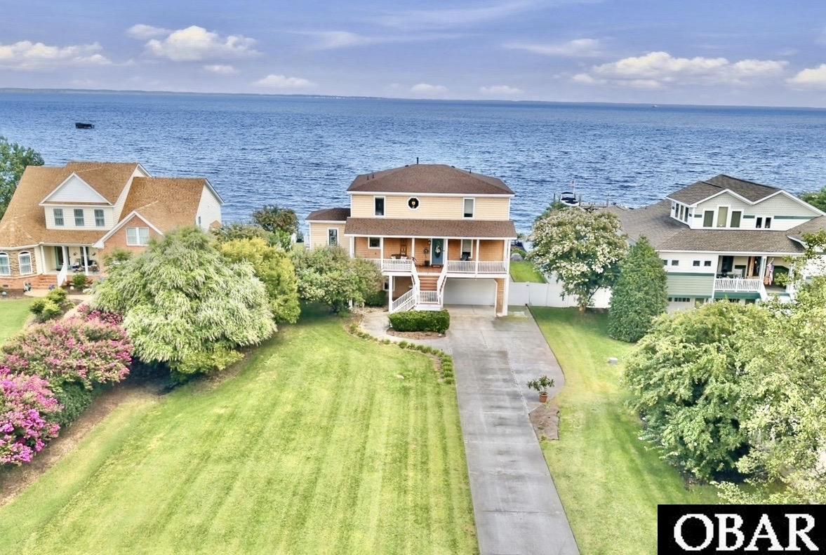 158 Mariners Way — photo