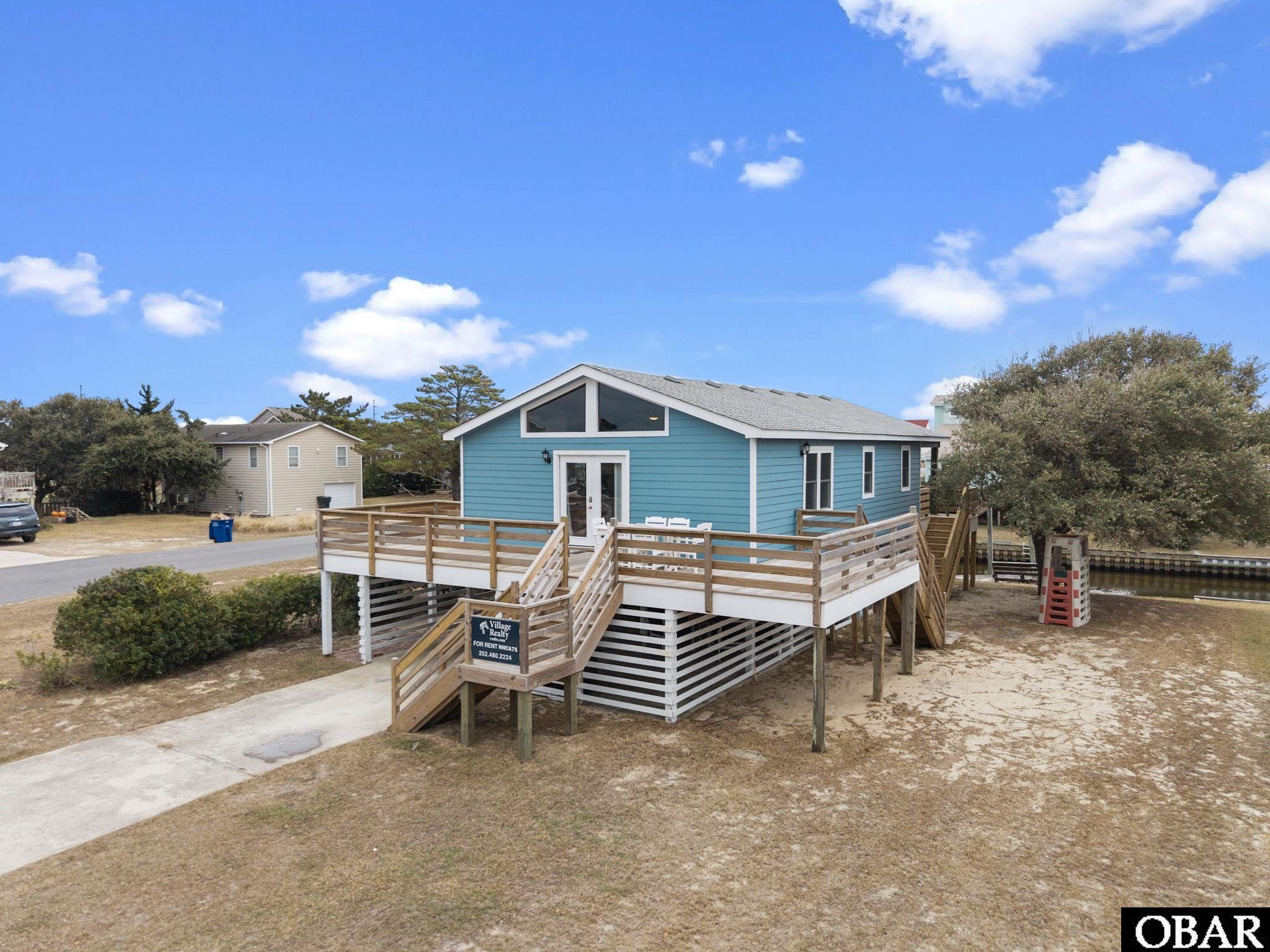 201 Tarpon Court — photo