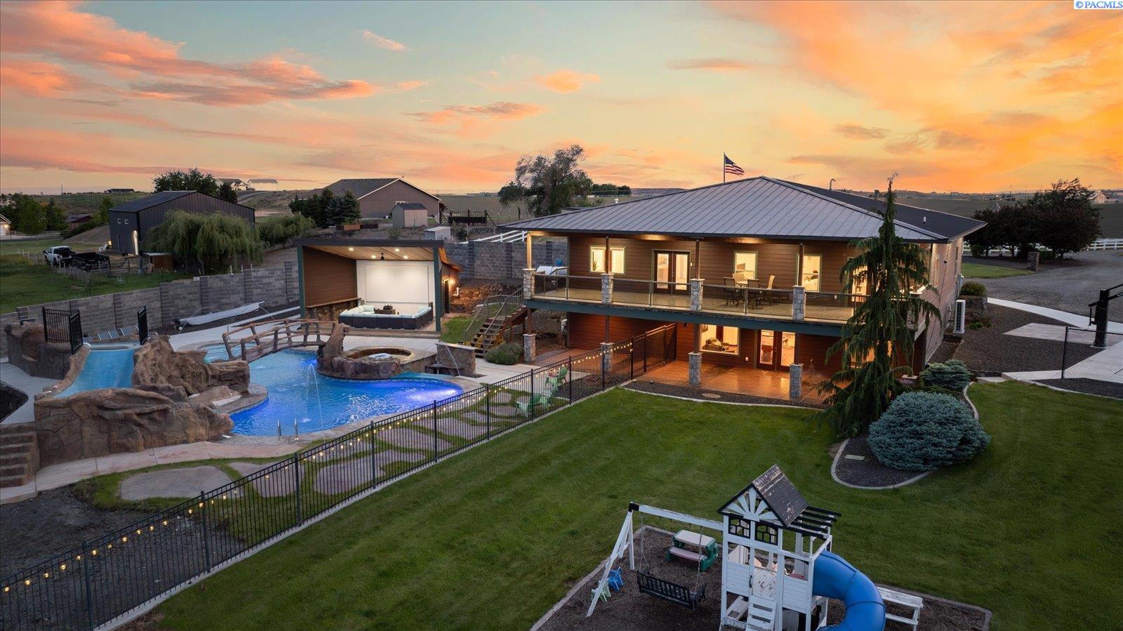 508 Hill Dr — photo
