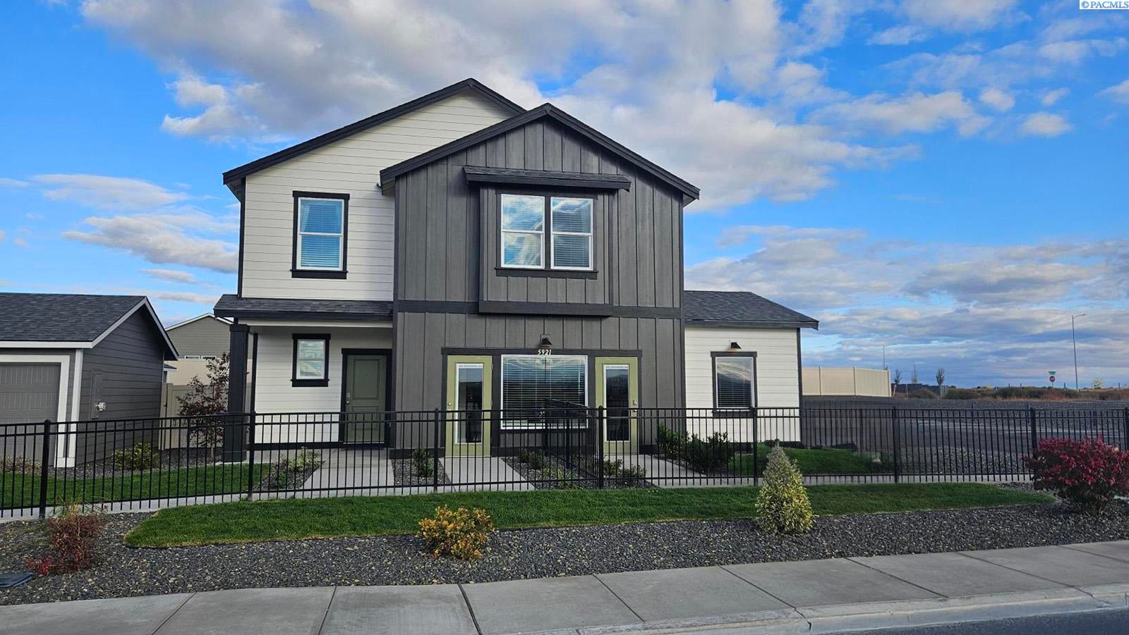 5921 Road 115 — photo