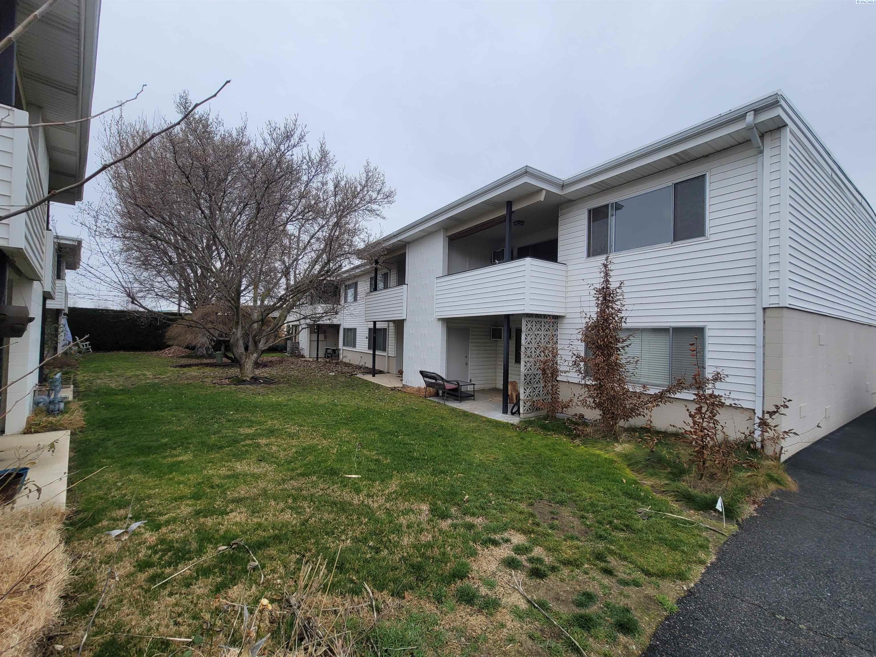 1305 Goethals Drive H — photo