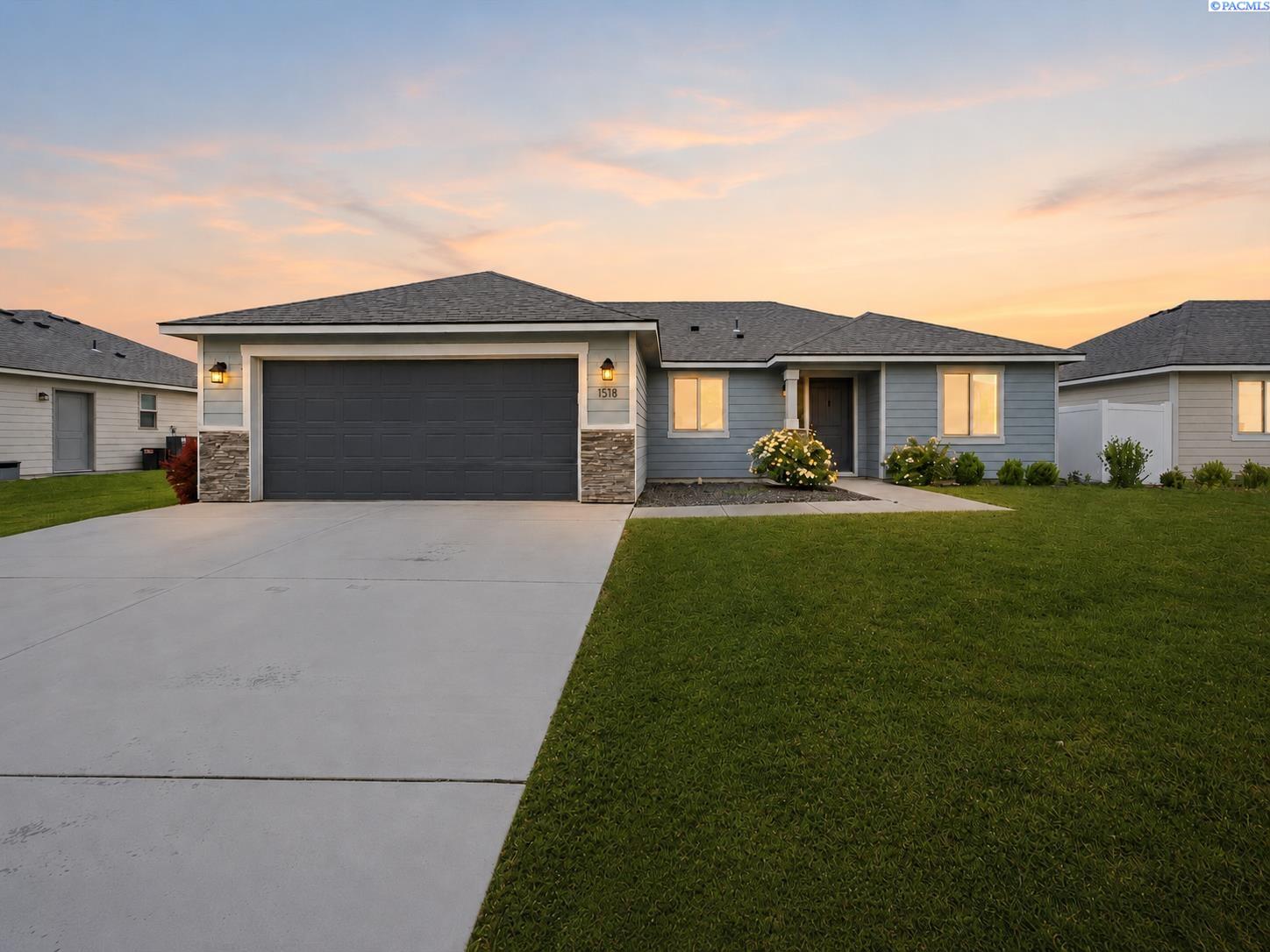 1518 Willow Way — photo