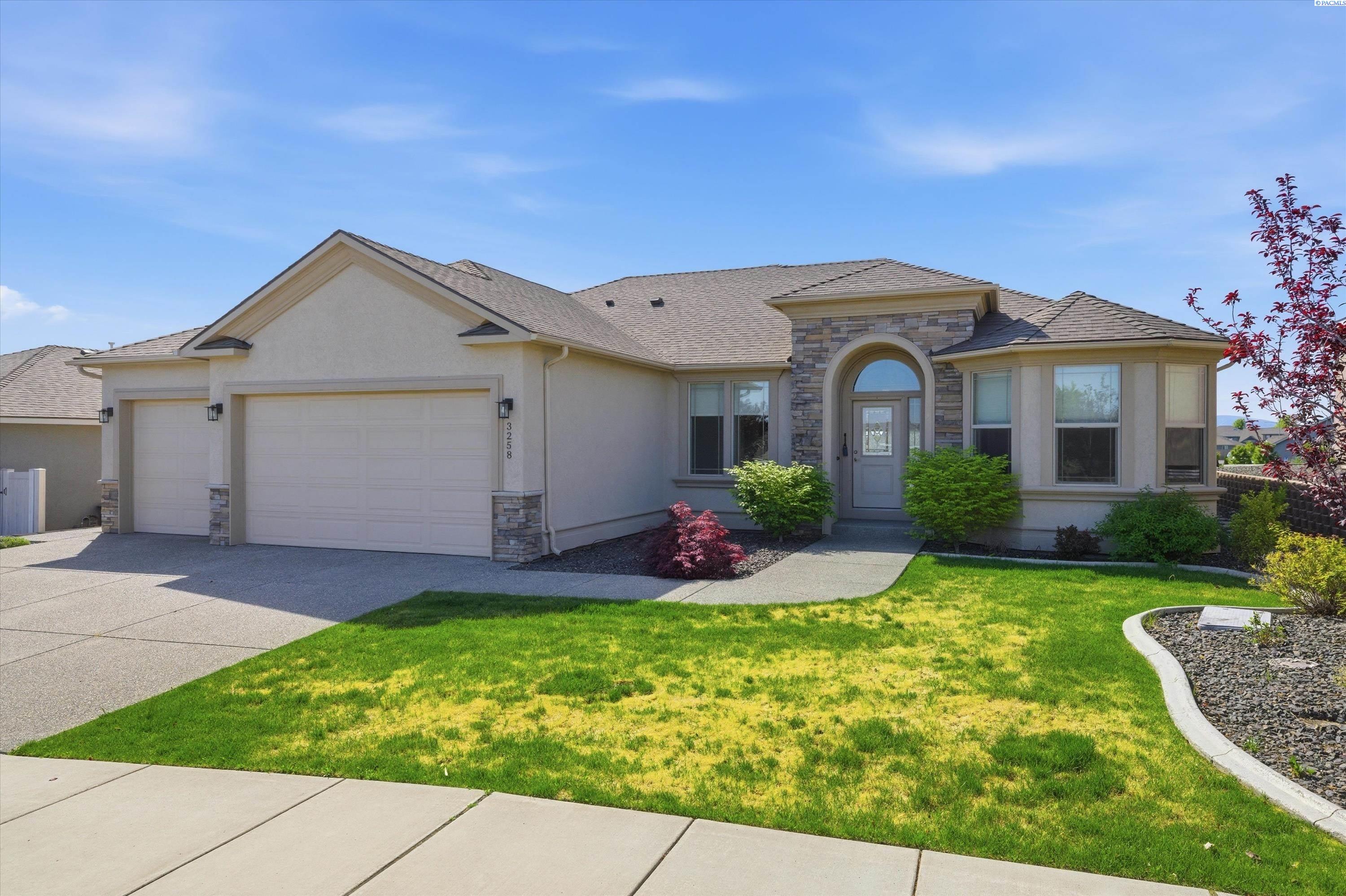 3258 Wild Canyon Way — photo