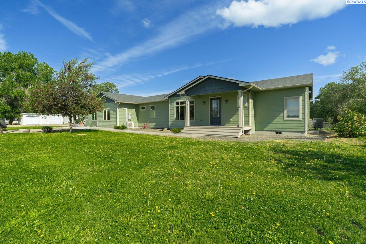573 E Sunset Drive, Burbank, WA 99323 — photo 3