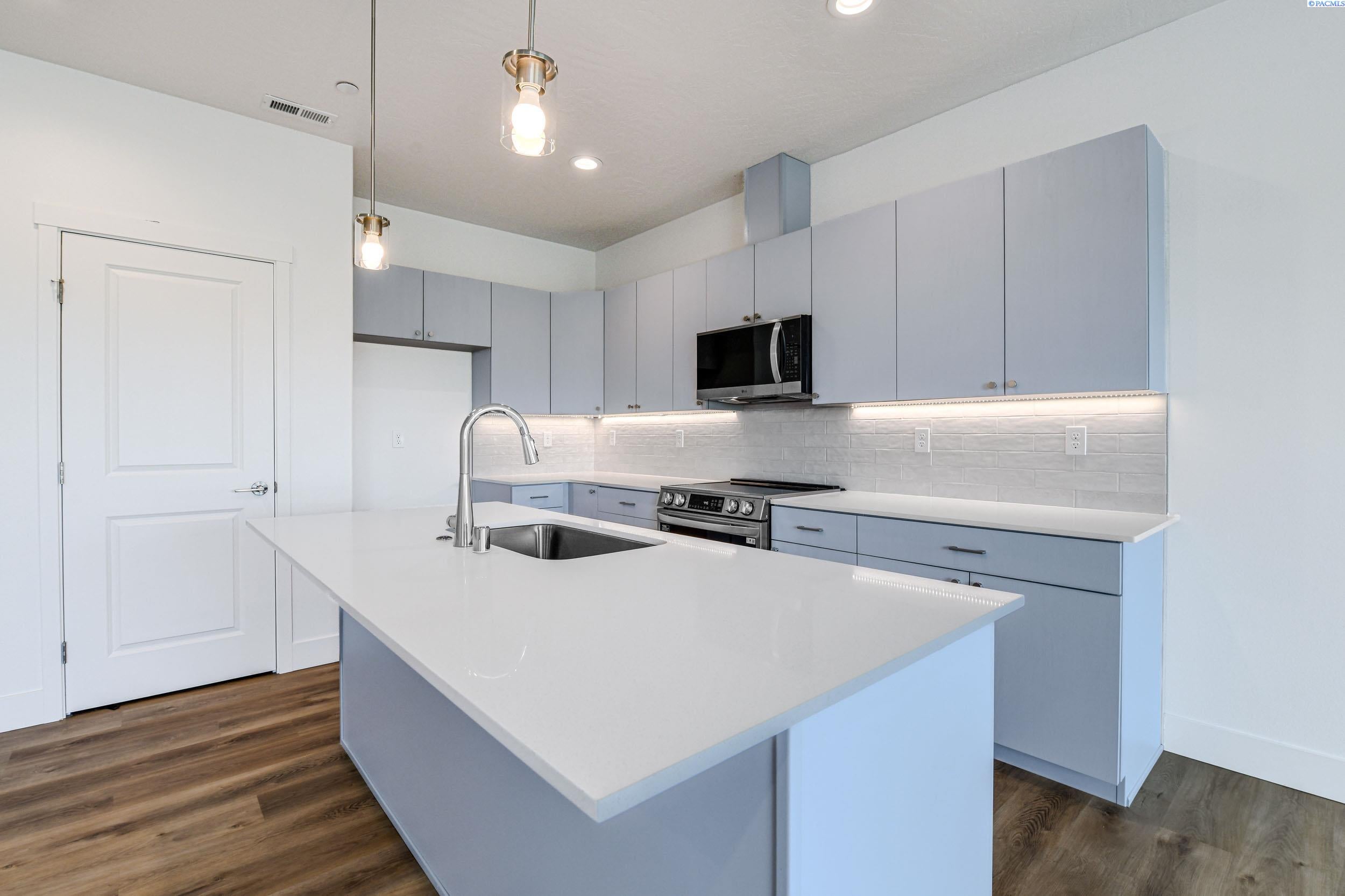 4541 Road 114 — photo