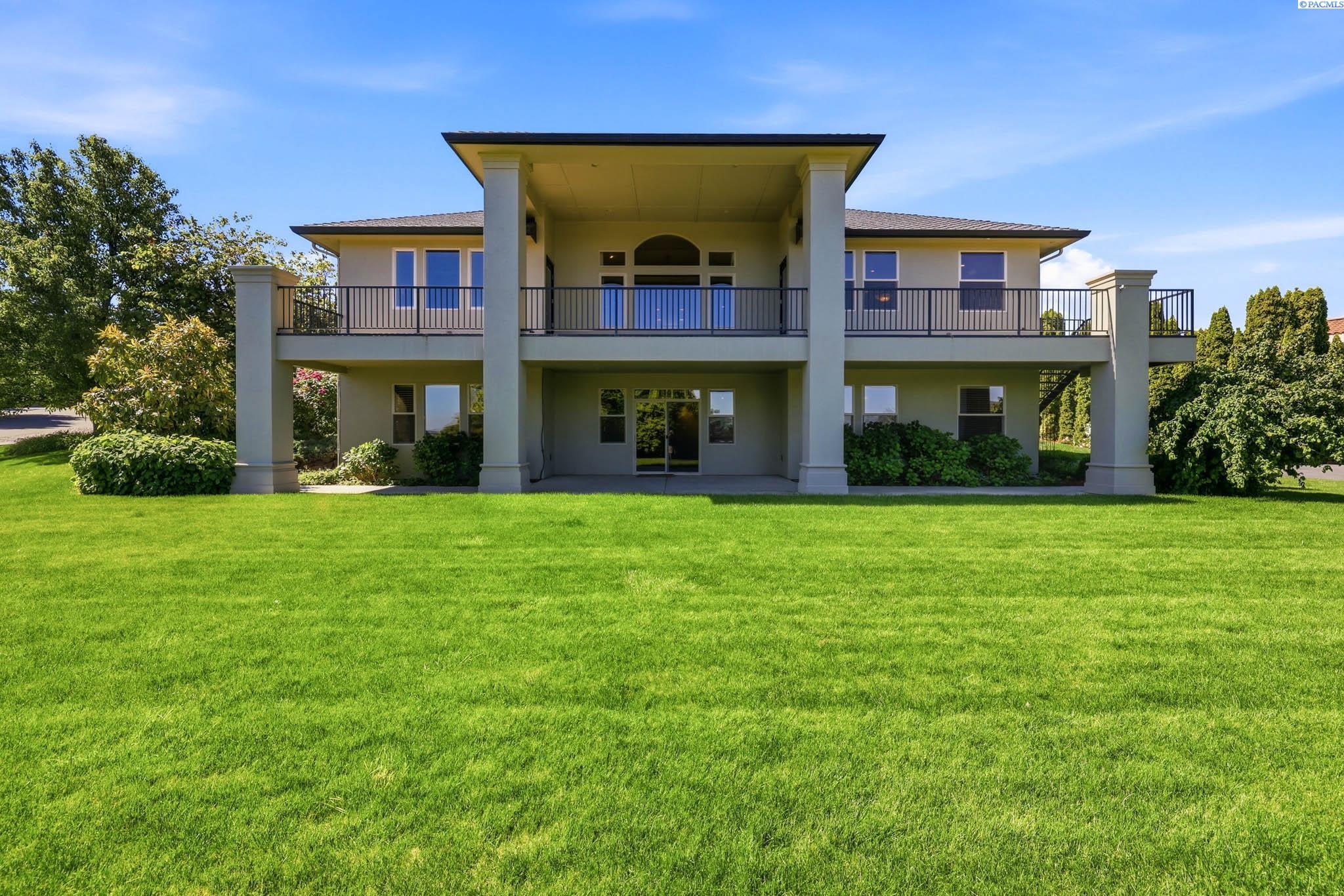 1021 Country Ct. — photo