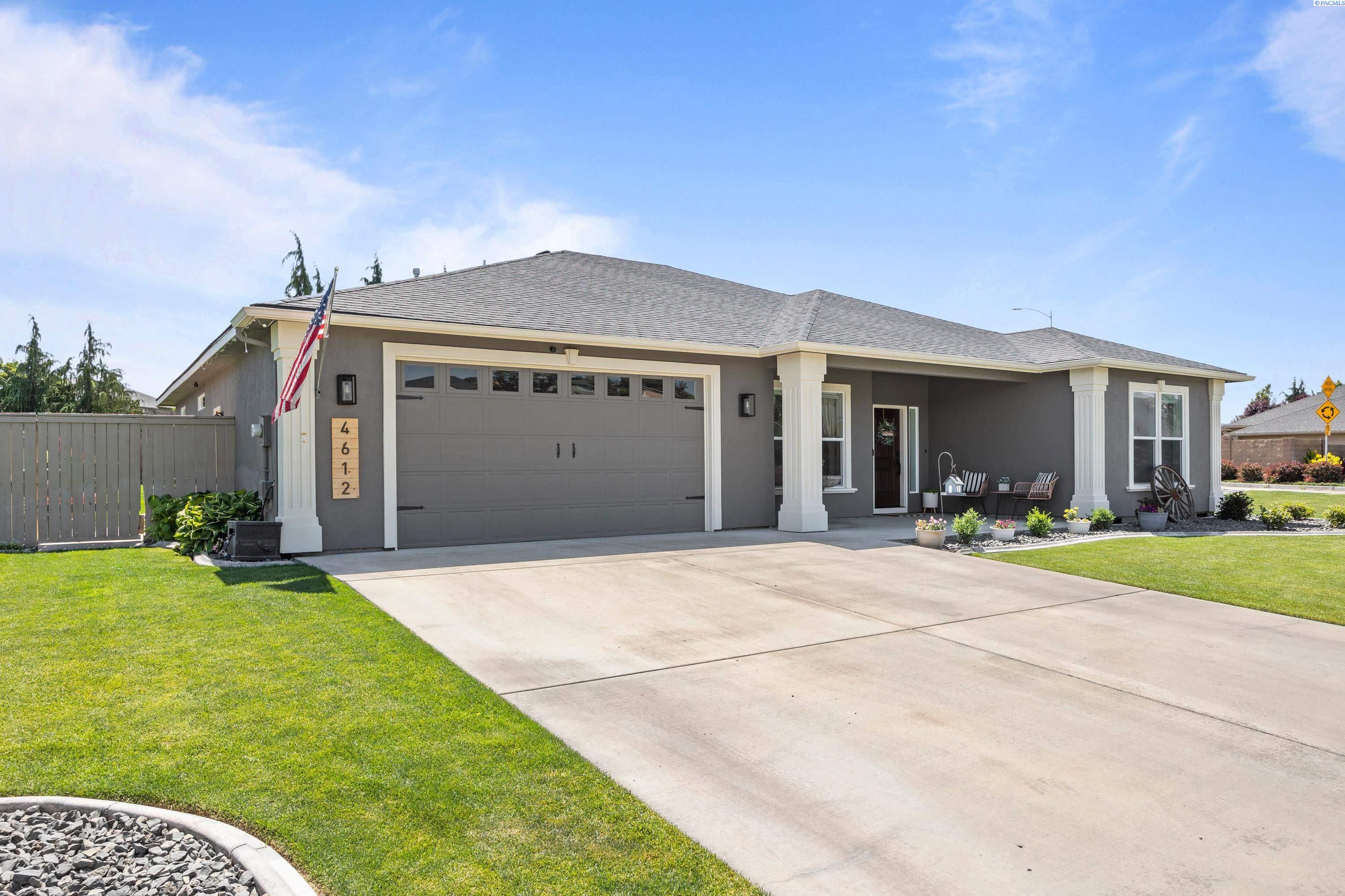 4612 Meadow View Dr. — photo