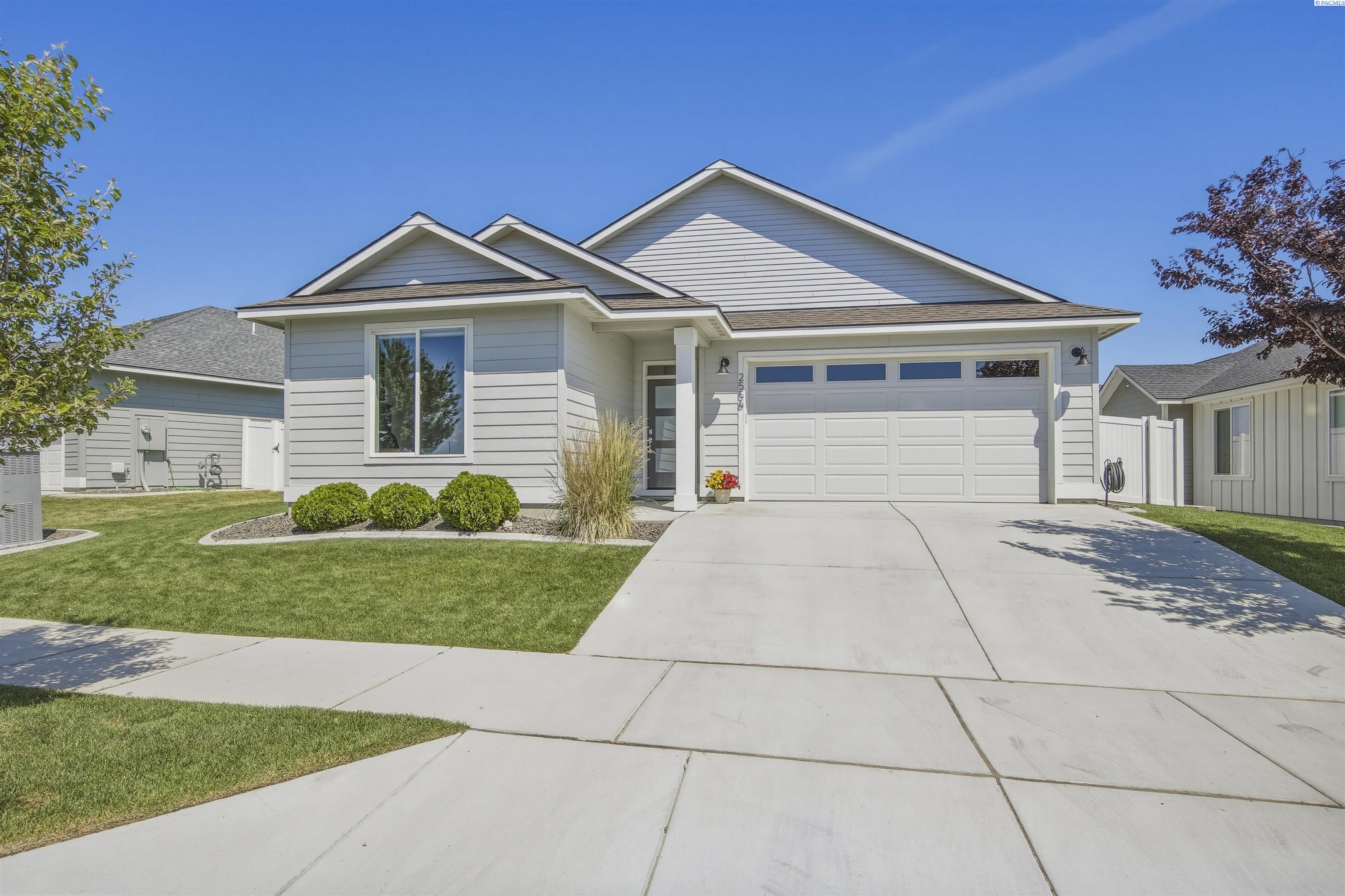2556 Clark Ridge Drive — photo