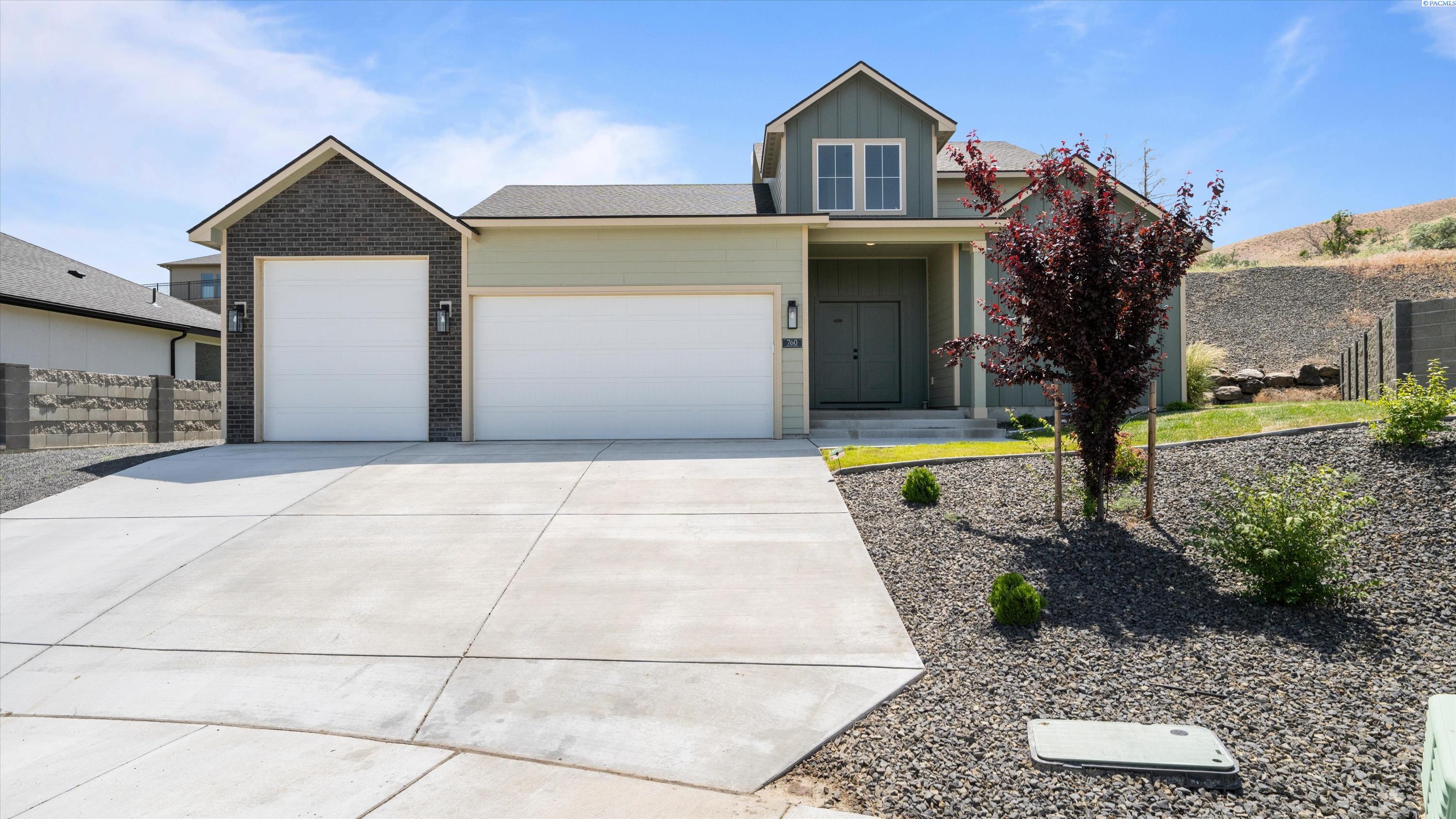 760 Mara Loop — photo