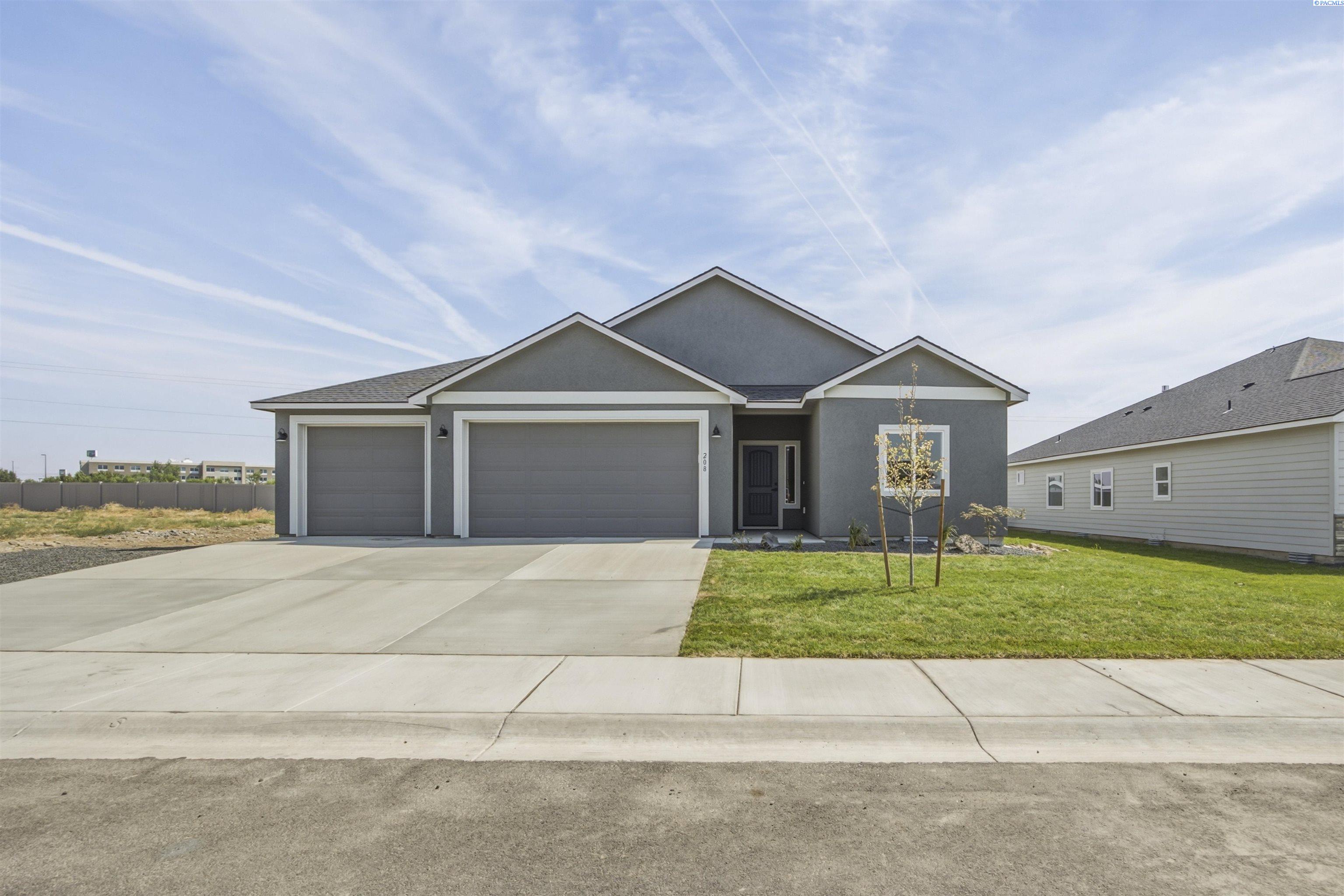 208 Scott Road, Prosser, WA 99350 — photo 2
