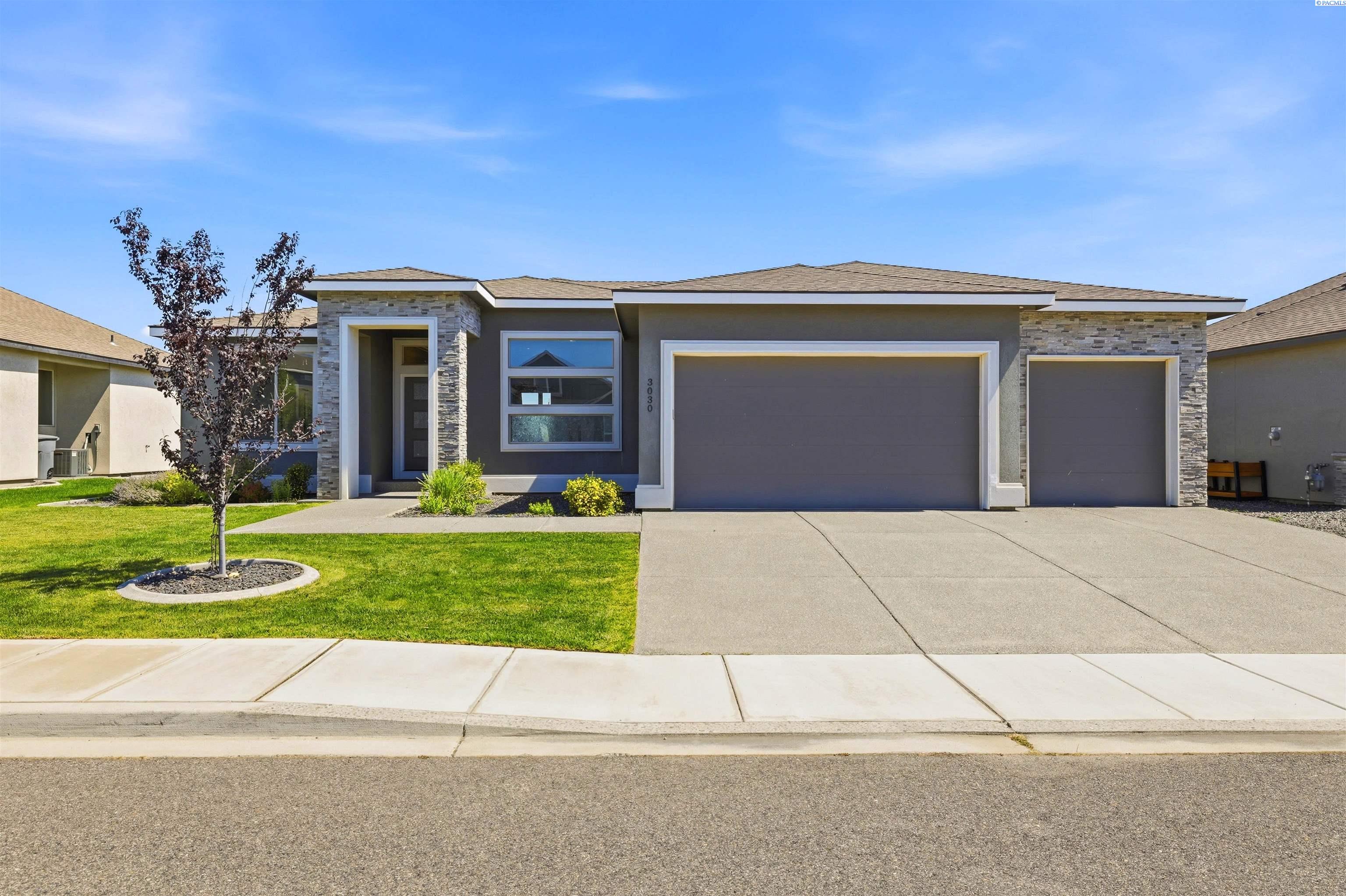 3030 Wild Canyon Way — photo