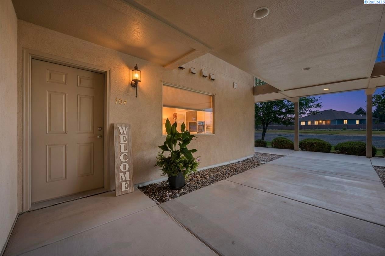3710 W Canyon Lakes Dr. L-104 — photo