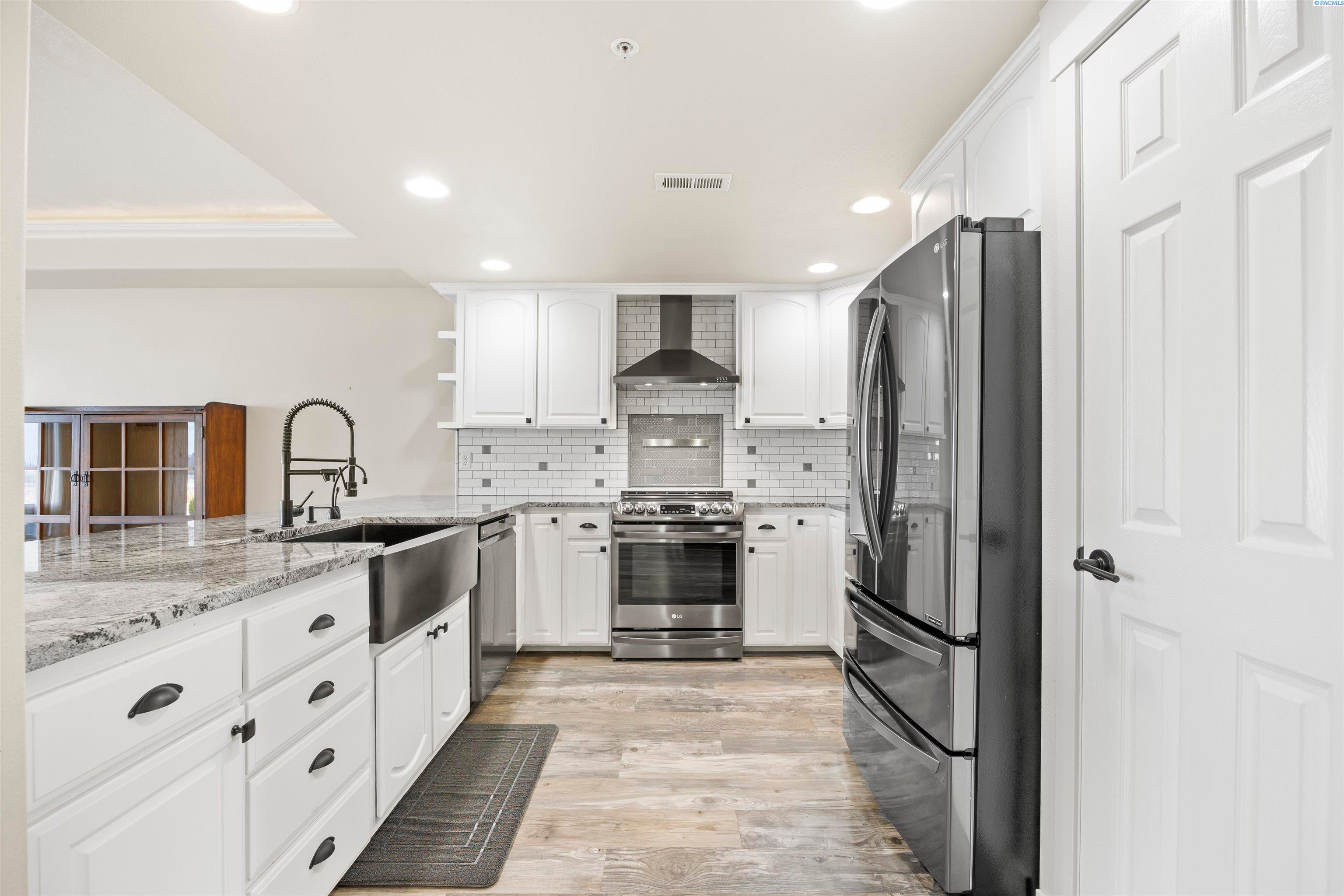 300 Columbia Point Dr. Unit D101 D101 — photo