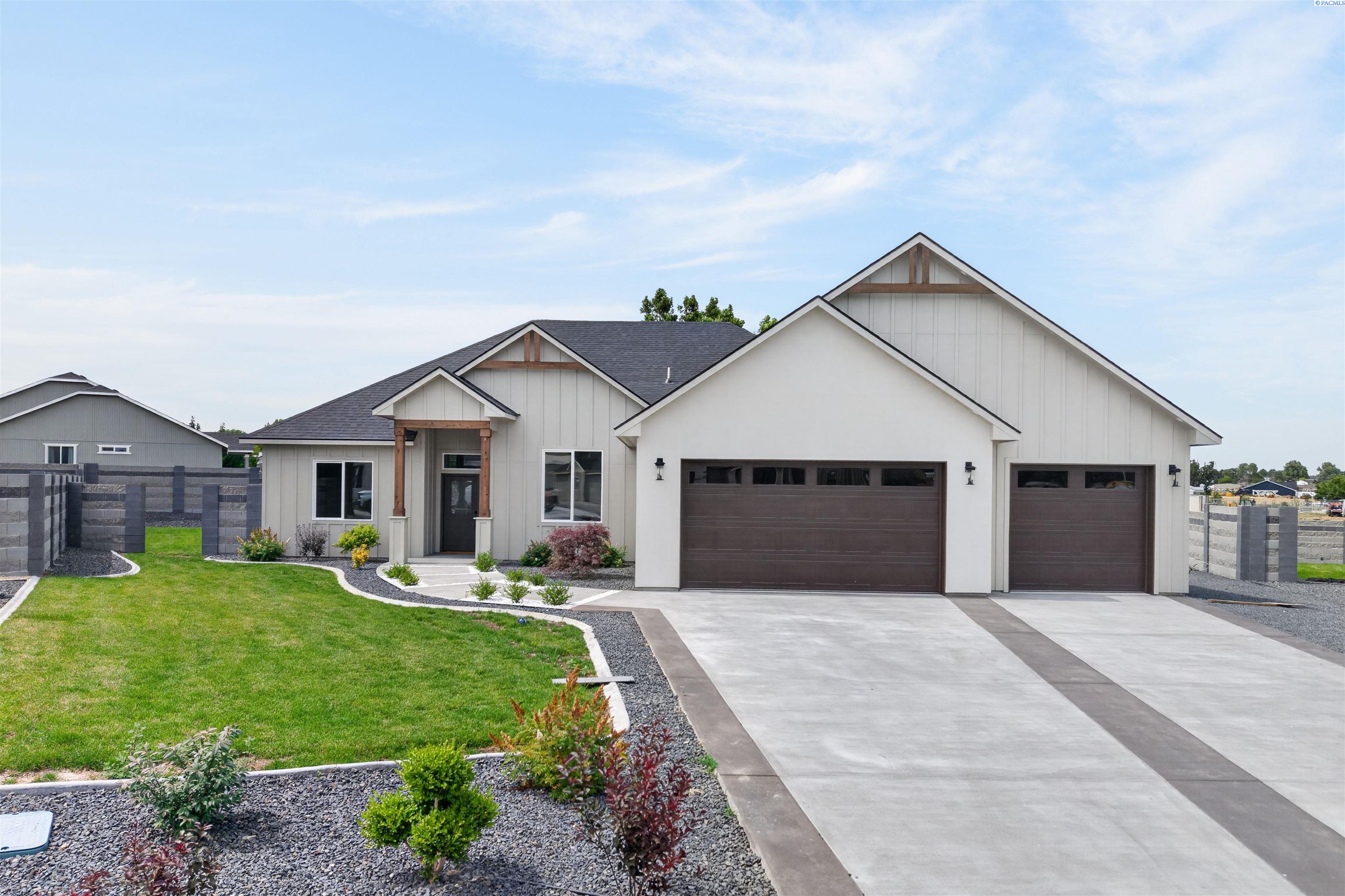 7713 Allison Ct — photo