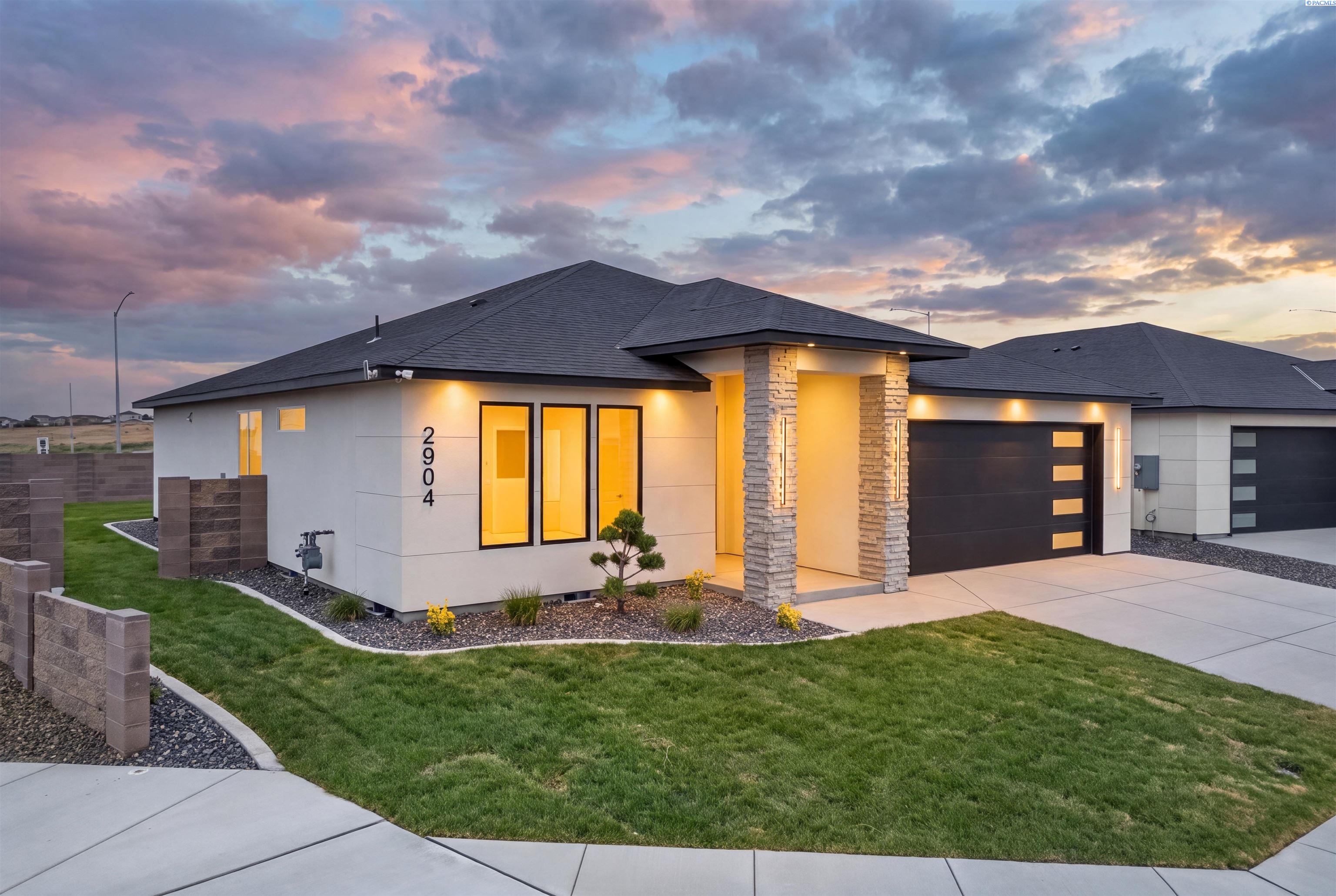 2904 Meadowlark Avenue — photo