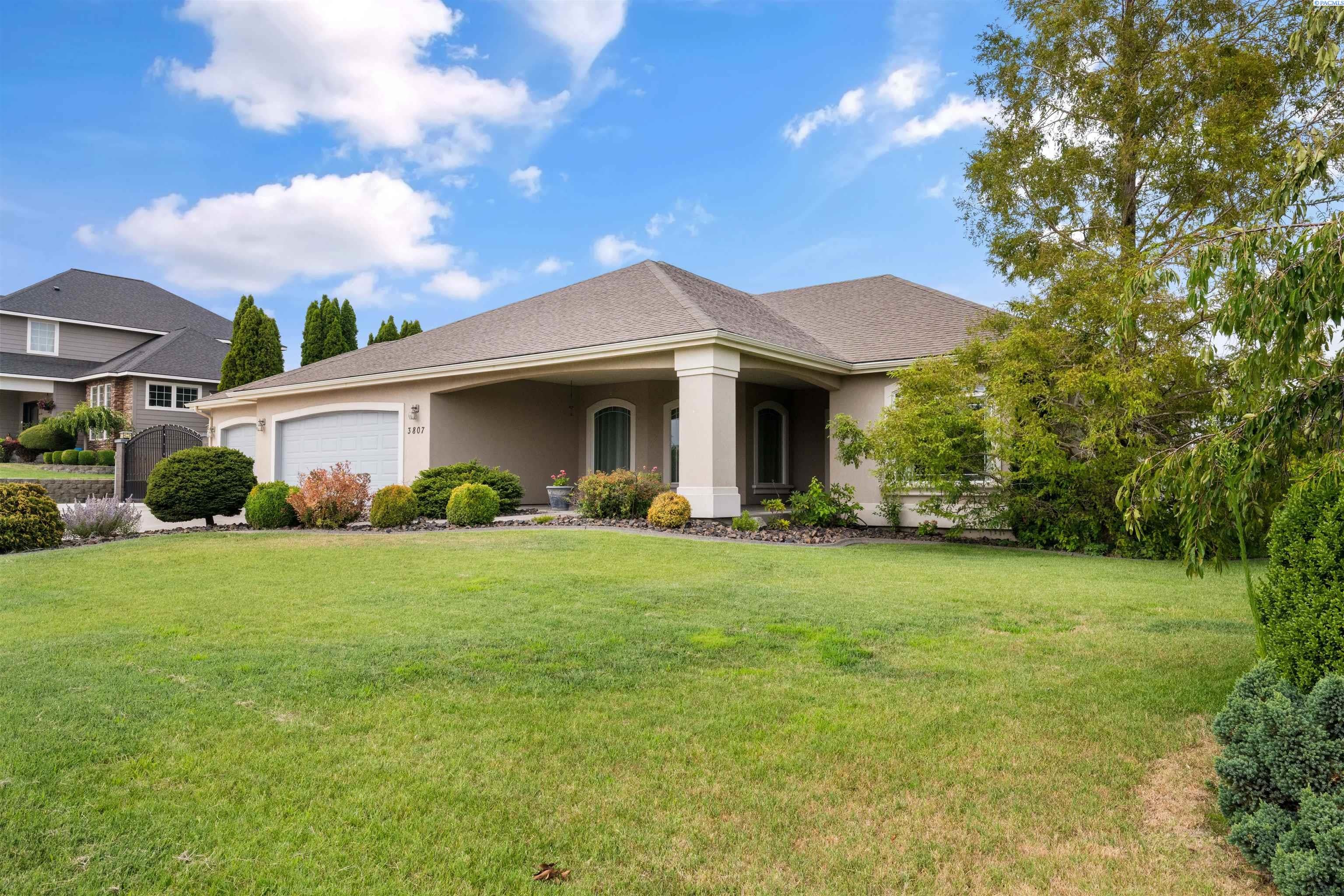 3807 Sedona Dr. — photo