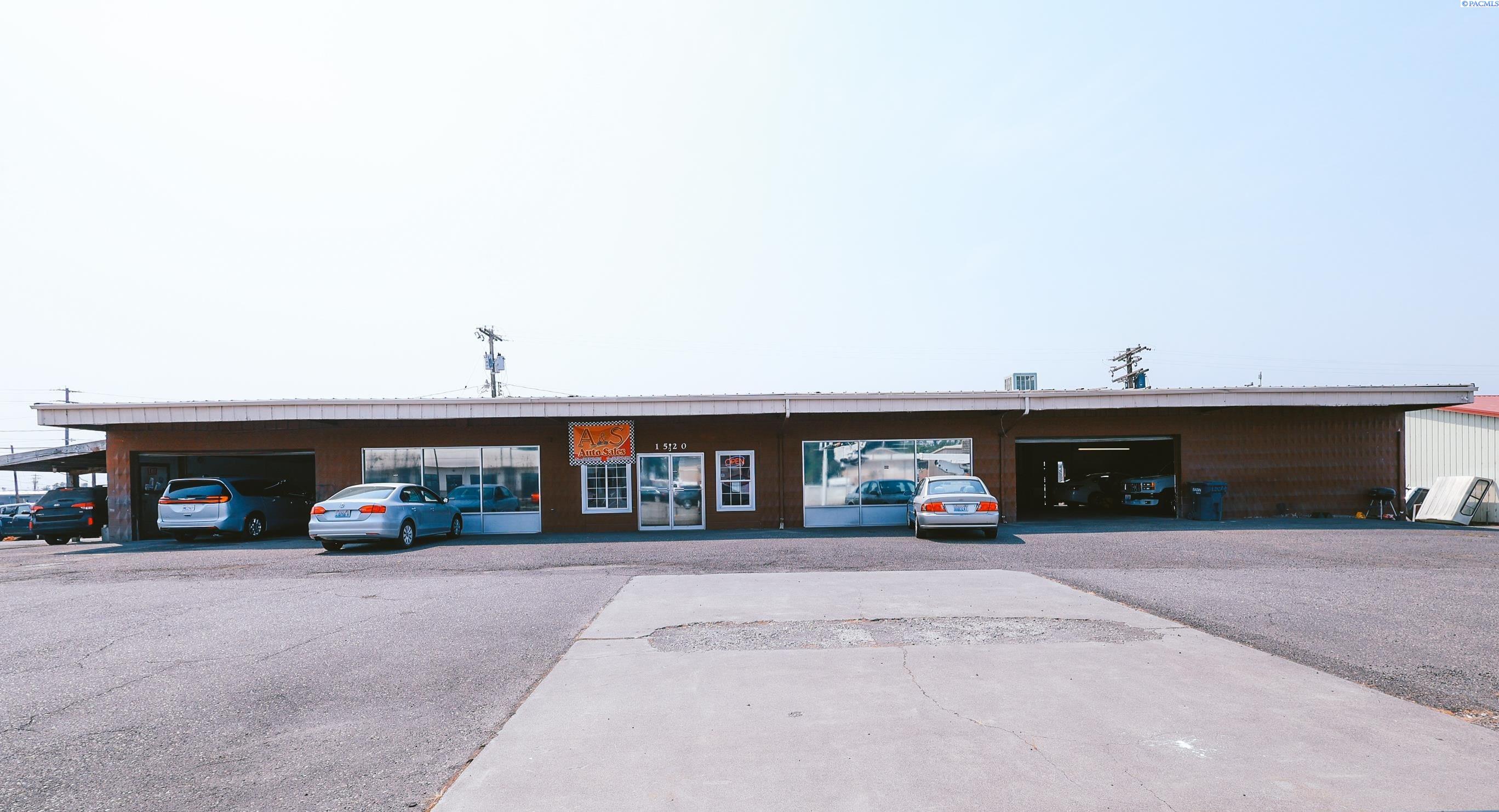 1520 W Lewis Street — photo