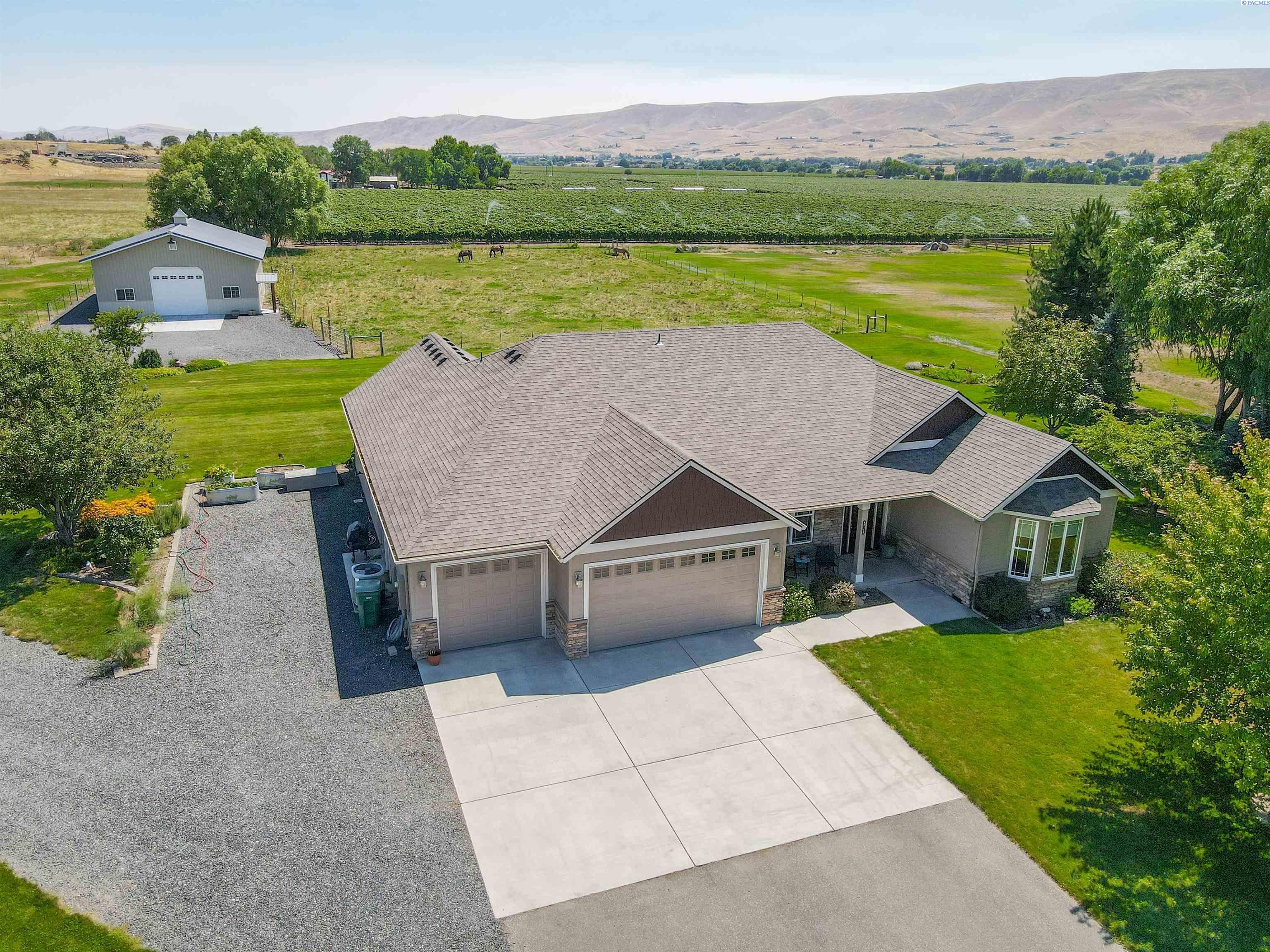 12115 Paige Ln — photo