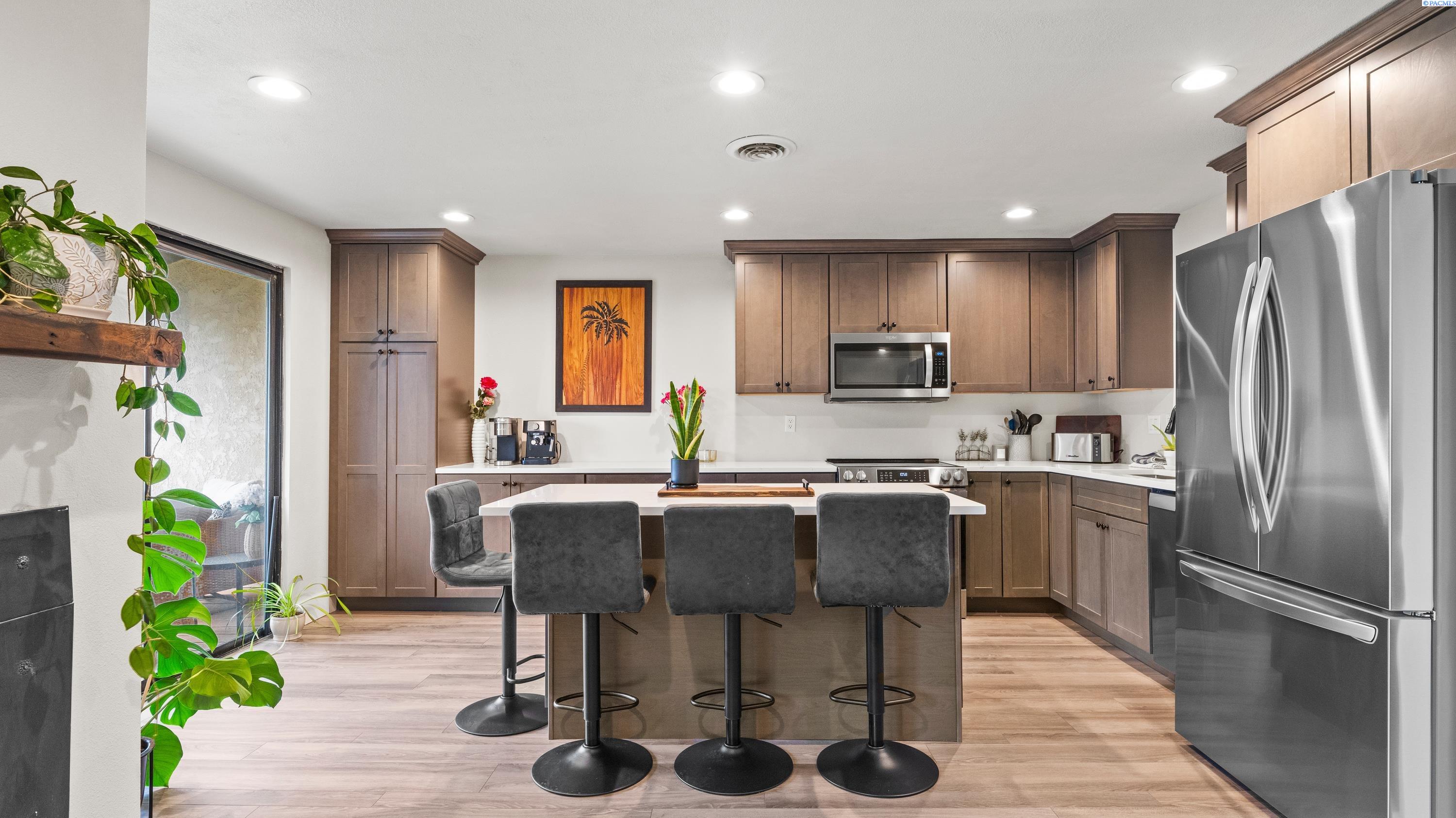 303 Gage Blvd #313 — photo