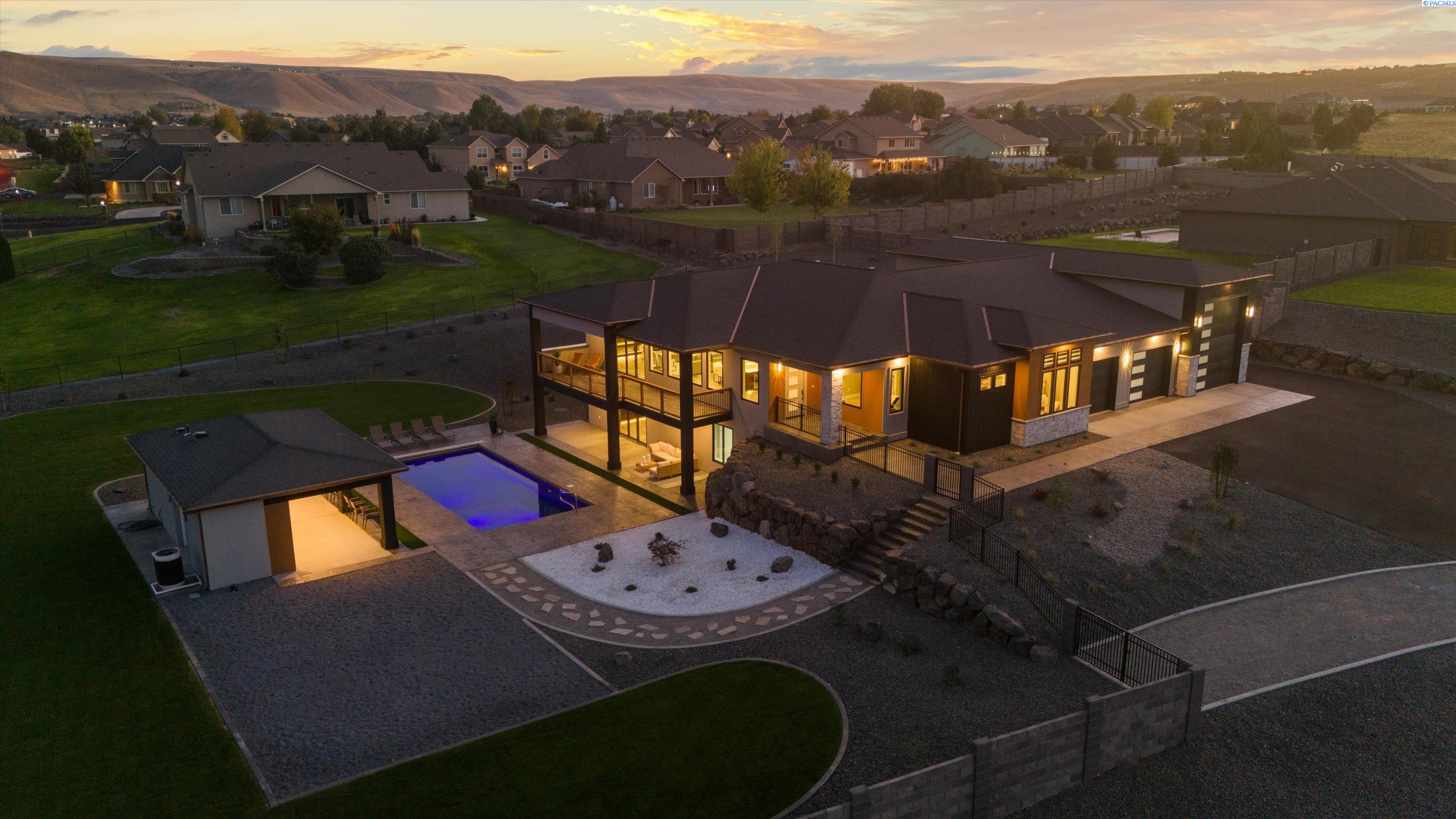 105233 E Addison Ave. — photo