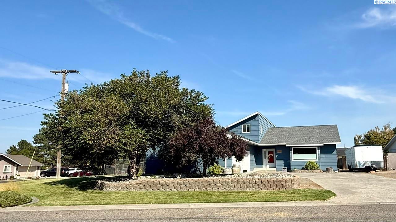 3611 S Benton Pl — photo