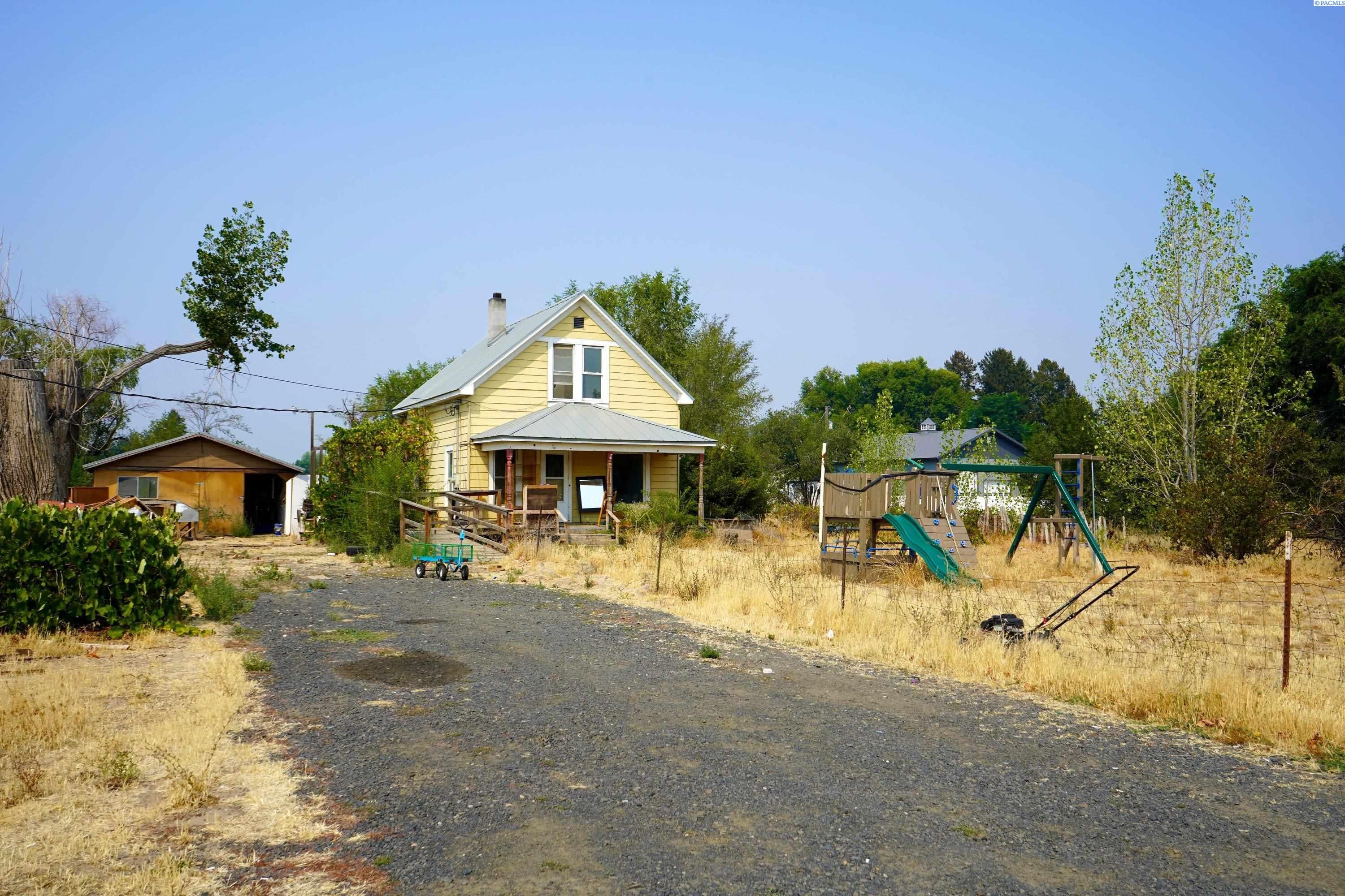 140312 W North River Road — photo