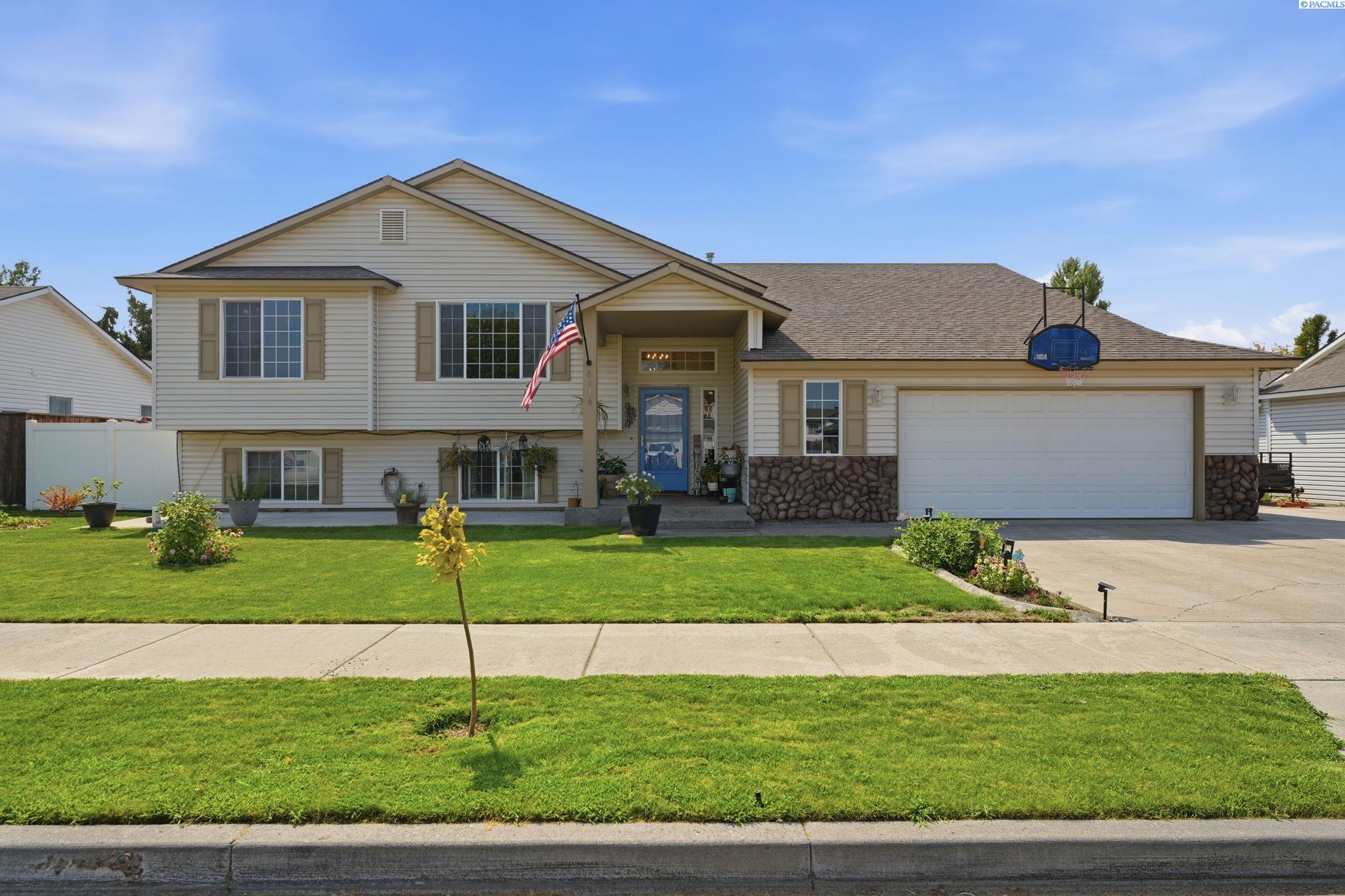 8416 Lancaster Dr. — photo