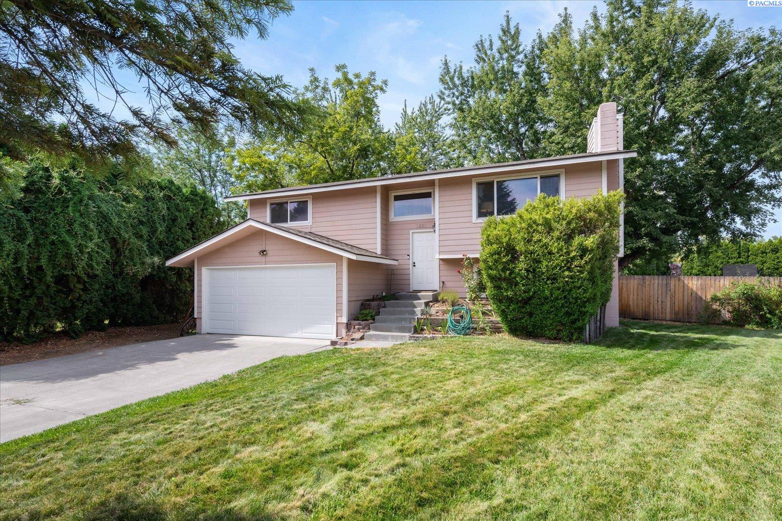 1435 Cimarron Pl. — photo