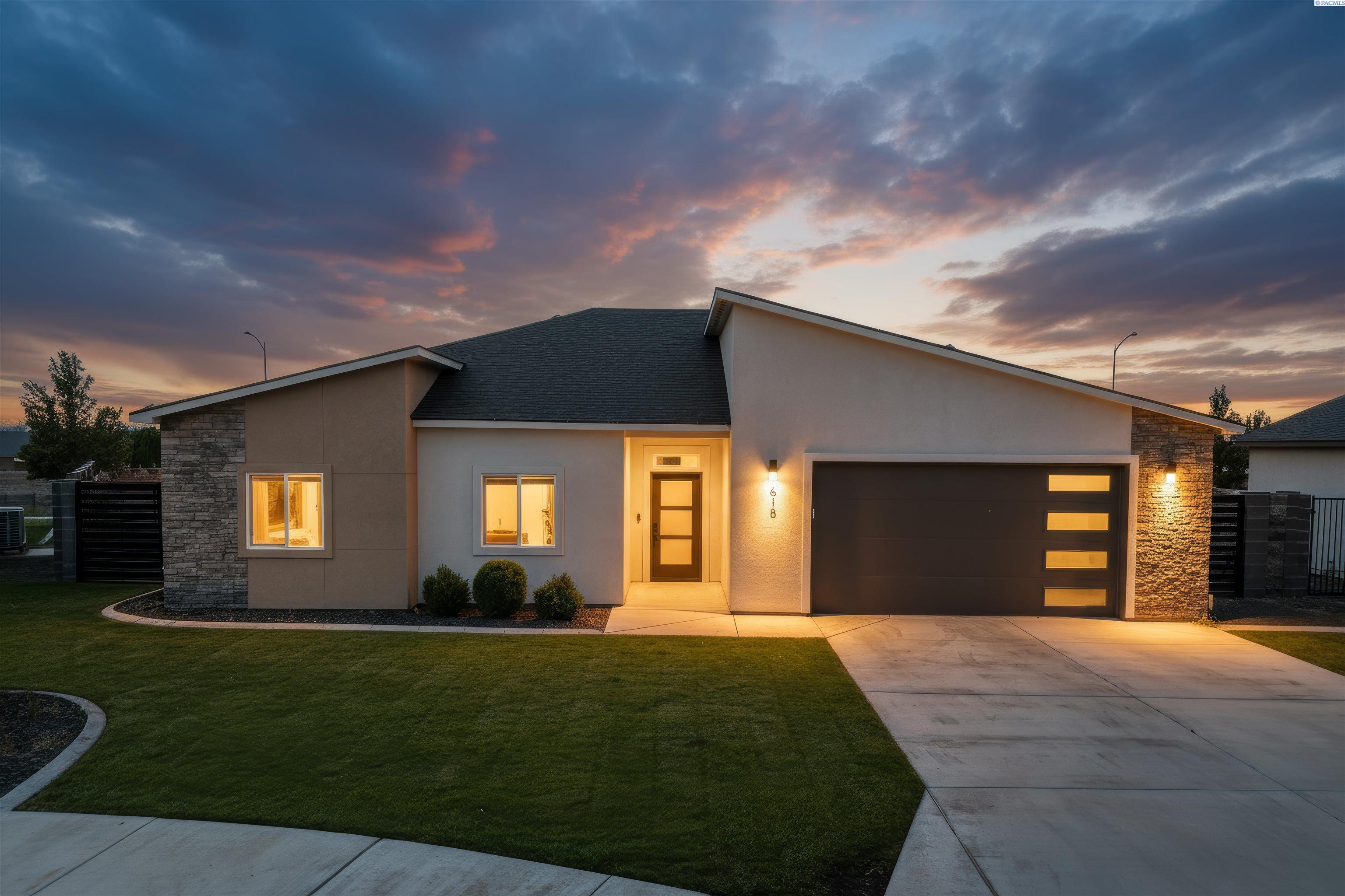 618 Caridad Court — photo