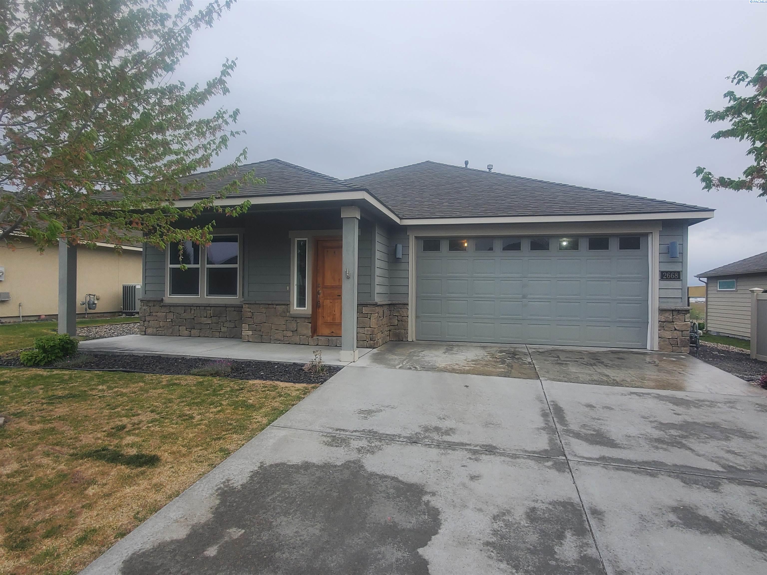 2668 Sandpiper Loop — photo
