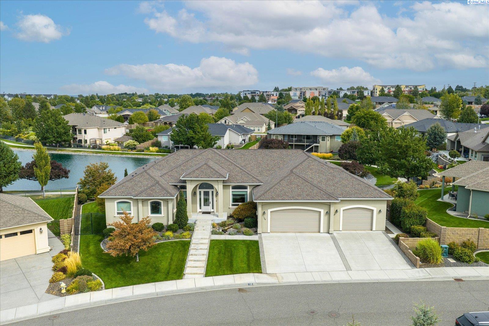 739 S Idaho Pl — photo