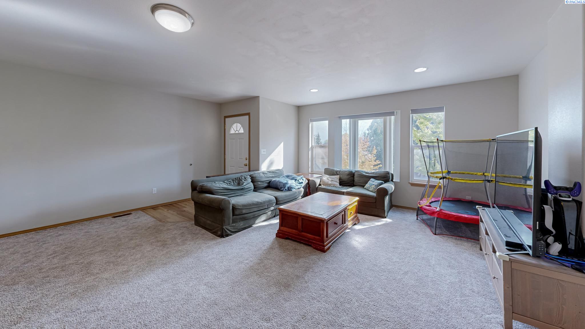 2347 NW Ridgeline Drive, Pullman, WA 99163 — photo 2