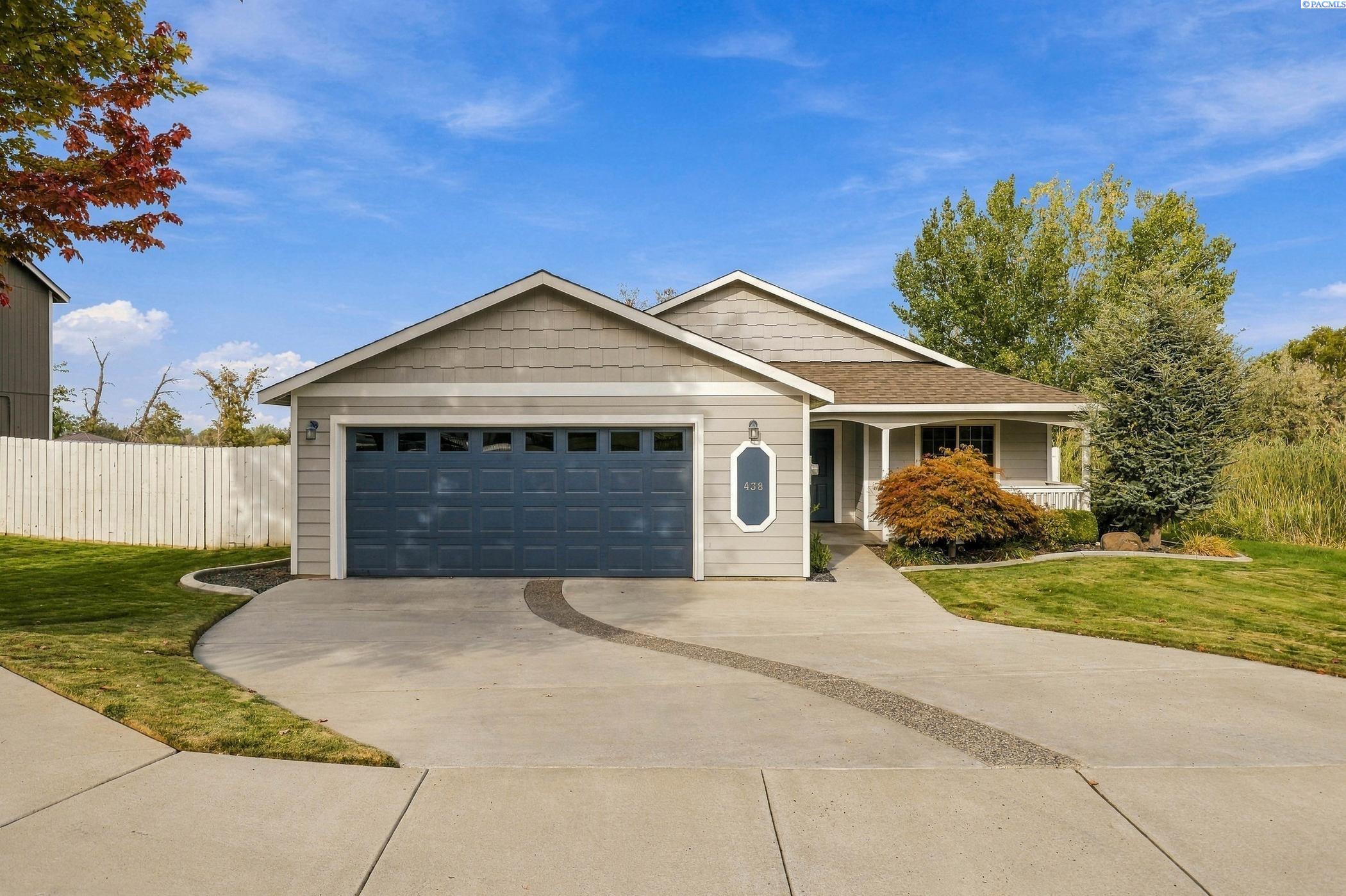 438 Charbonneau Drive — photo