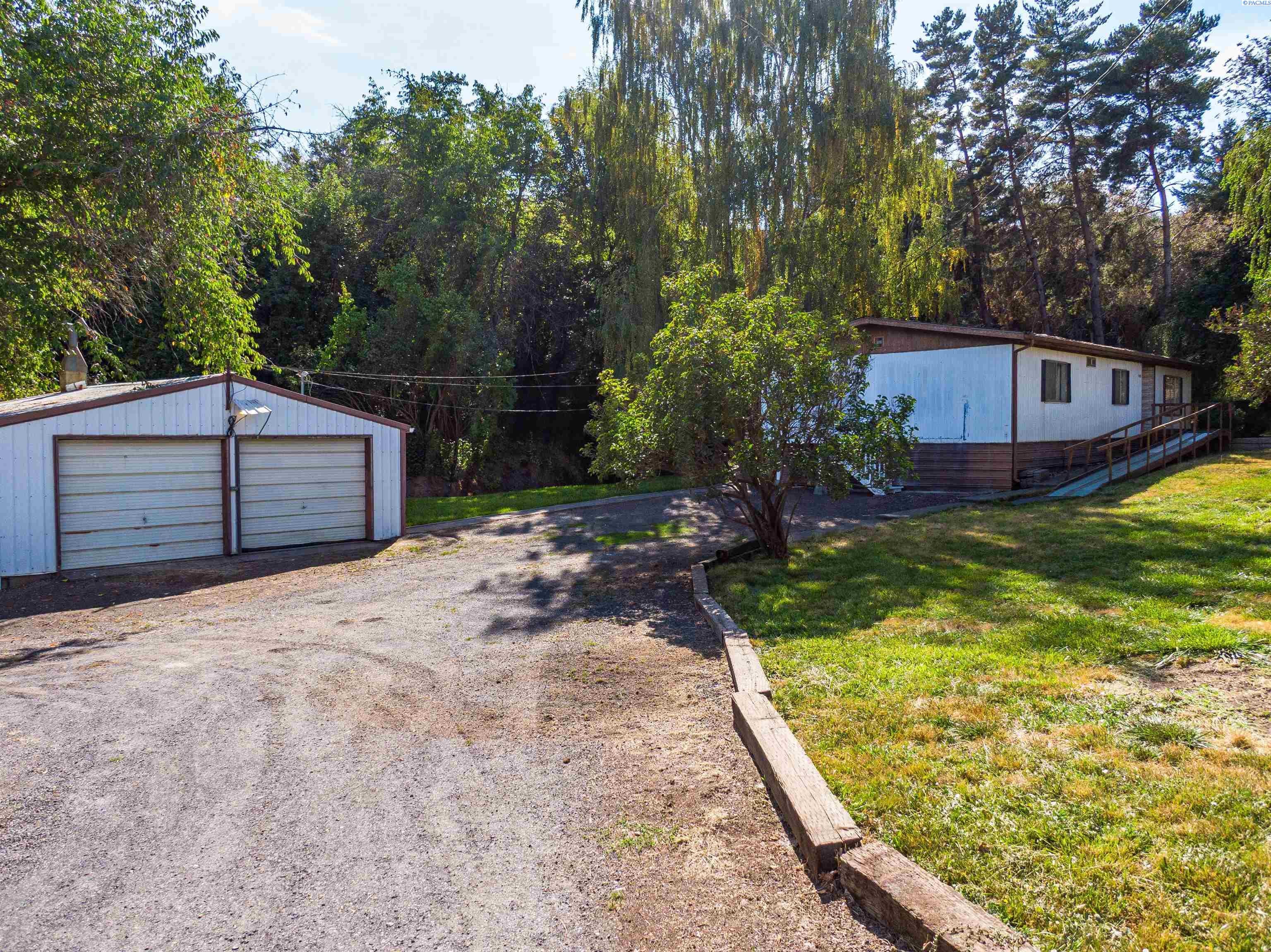 3391 Morley Rd — photo