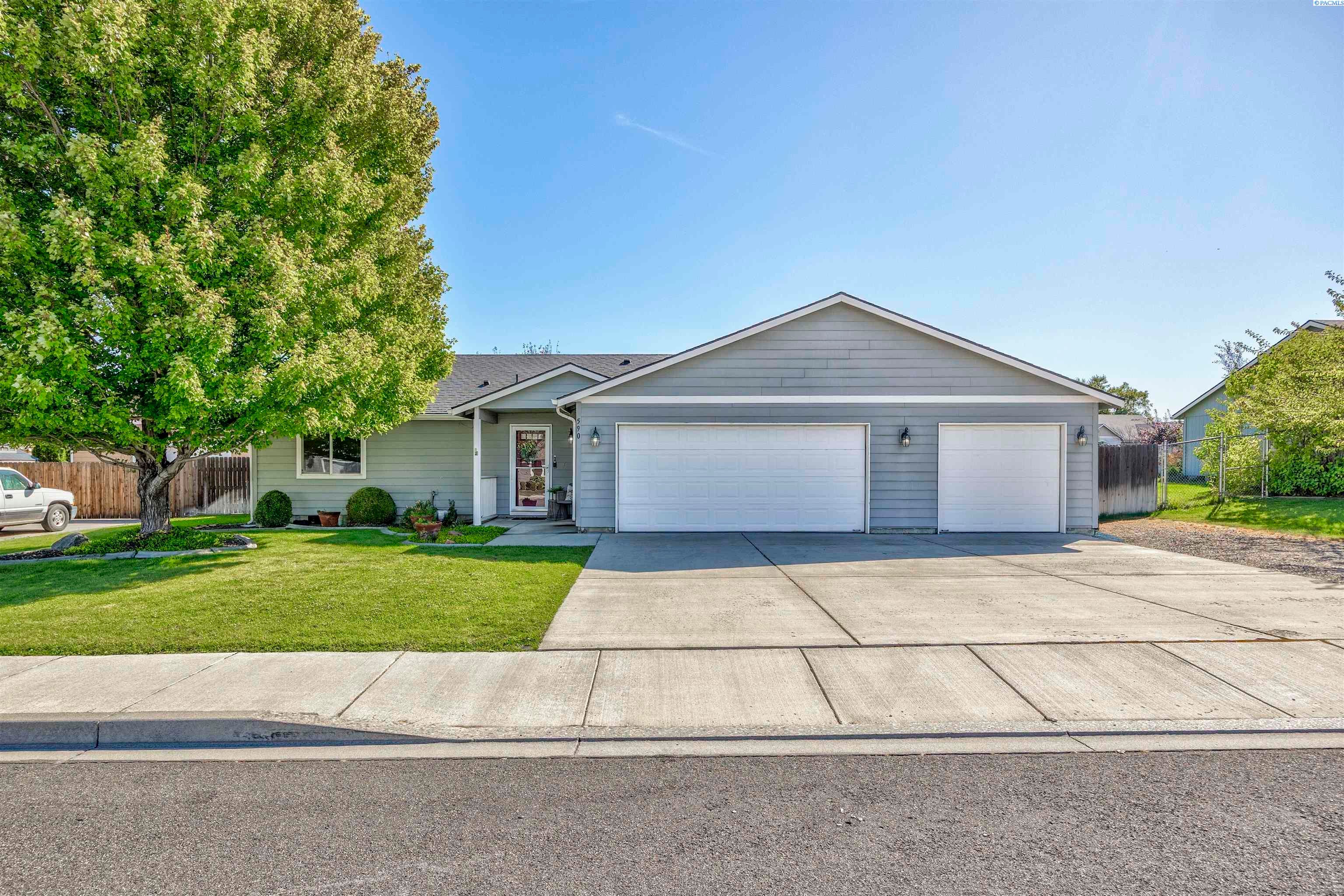 590 Tanglewood Drive — photo