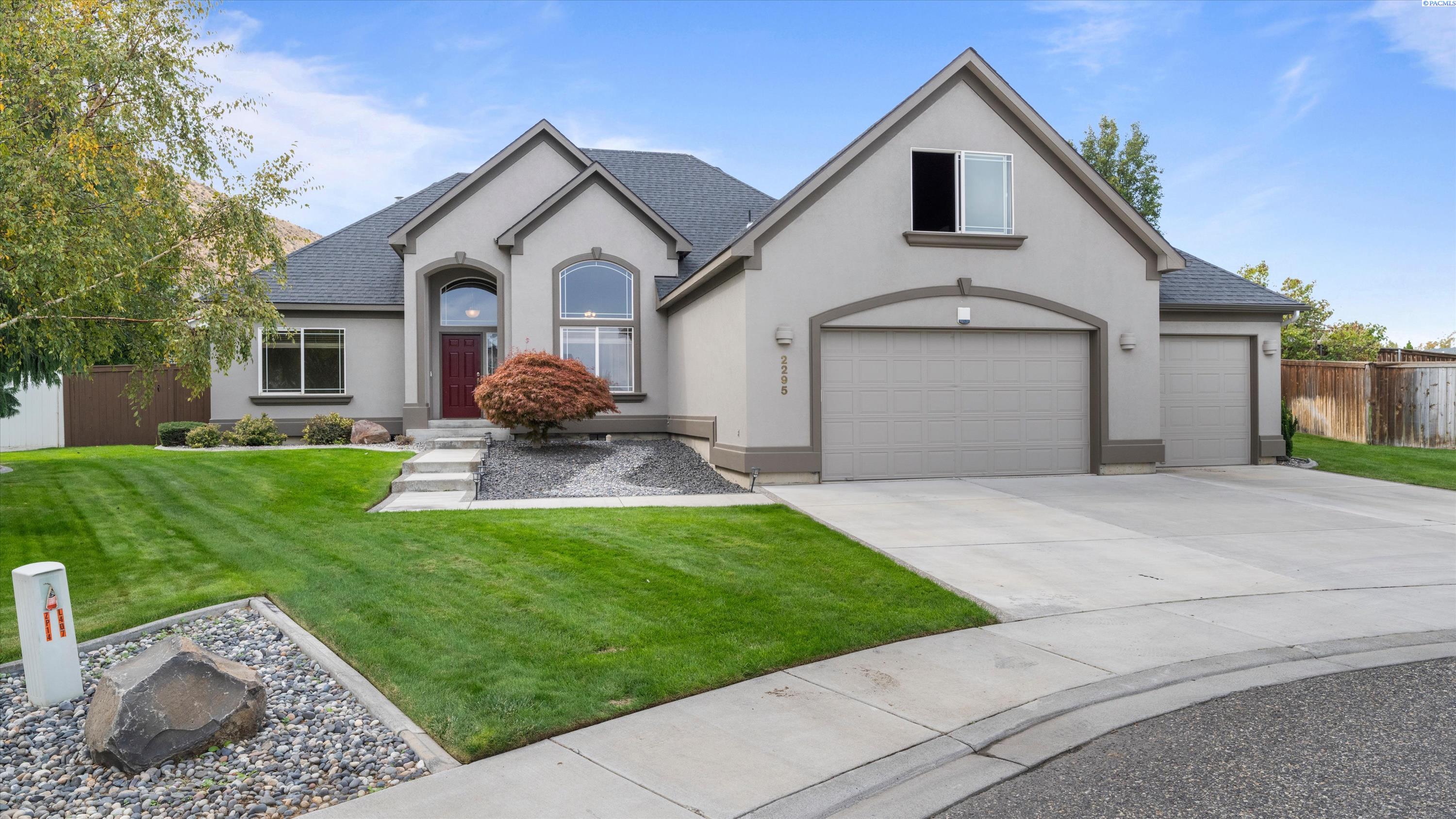 2295 Limar Court — photo