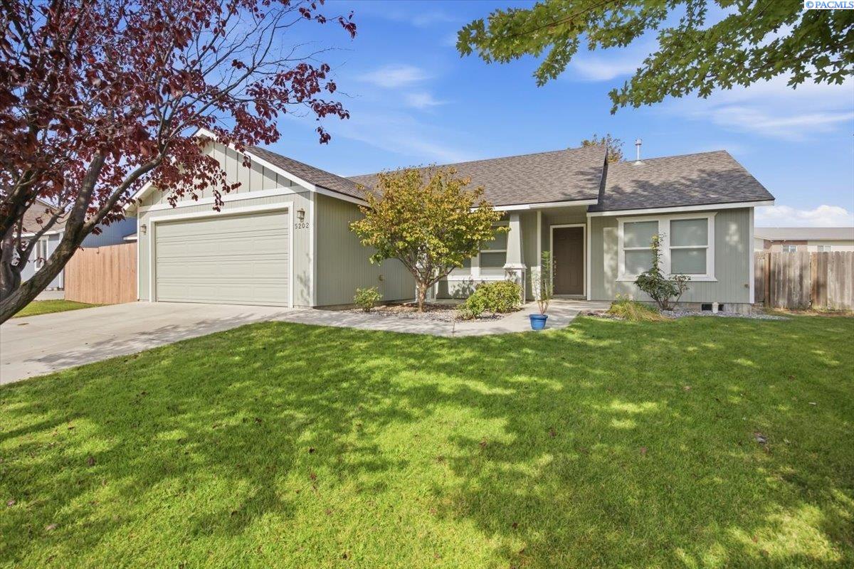 5202 Spirea Drive — photo
