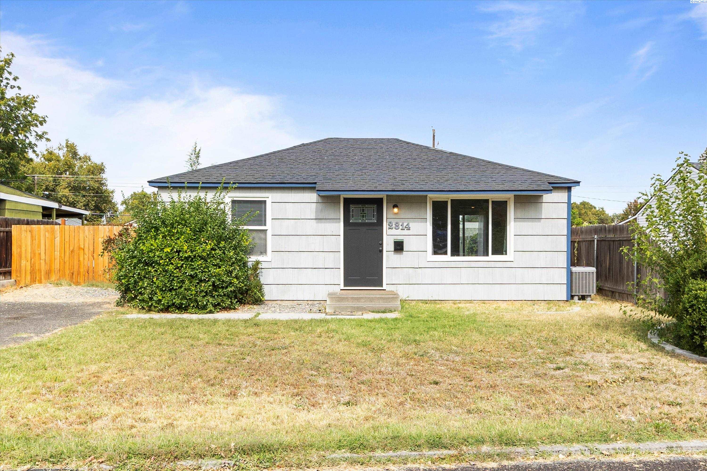 2314 W 4th Place — photo