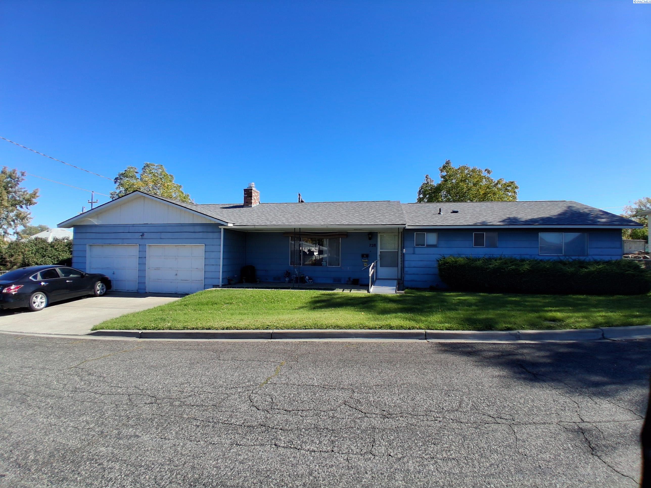 728 Ford Street — photo
