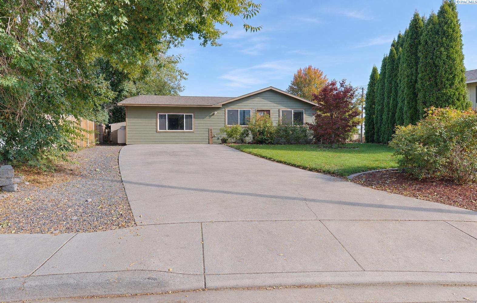 4610 Mallard Court — photo